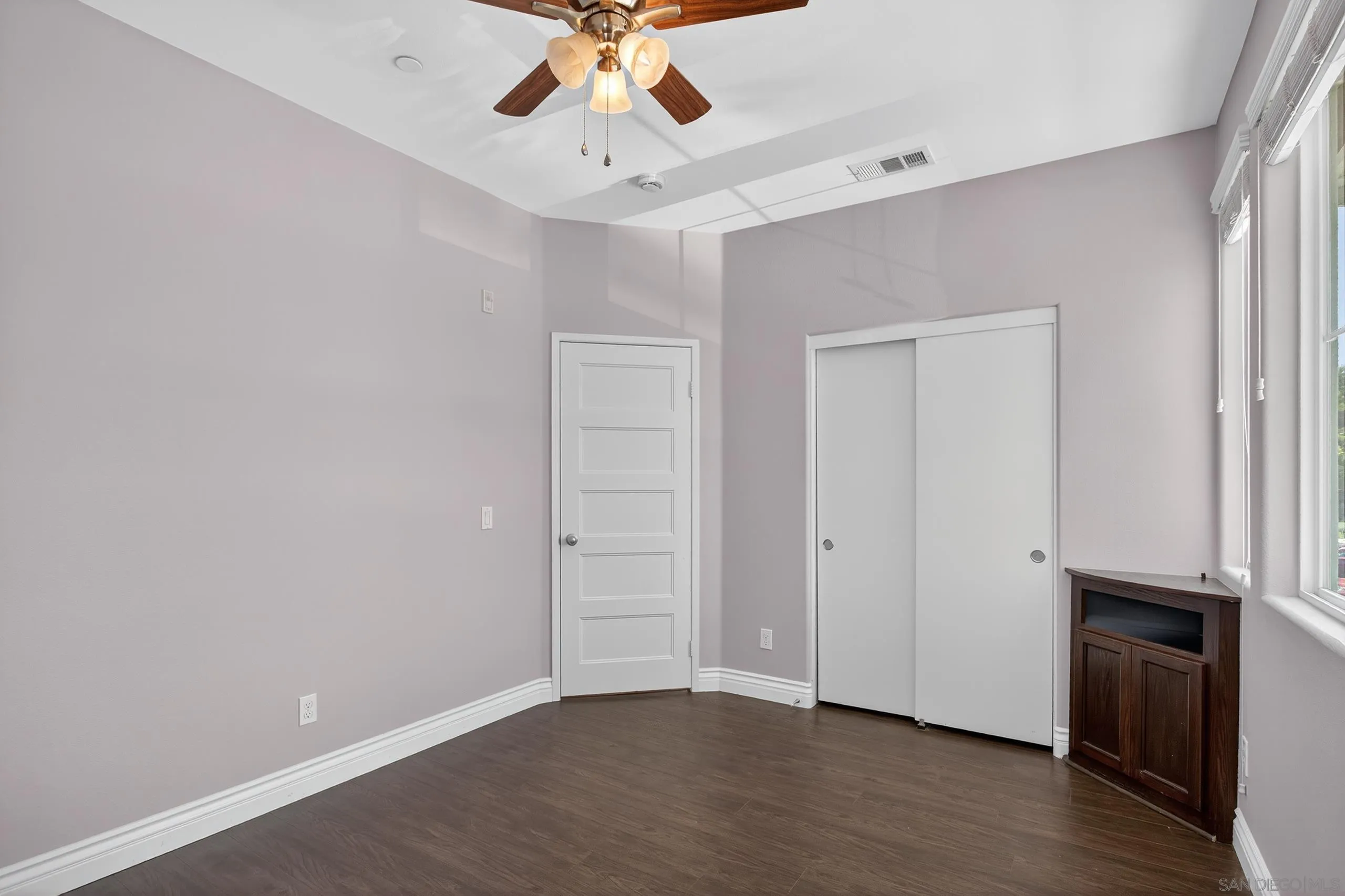 42921 Avenida Amistad