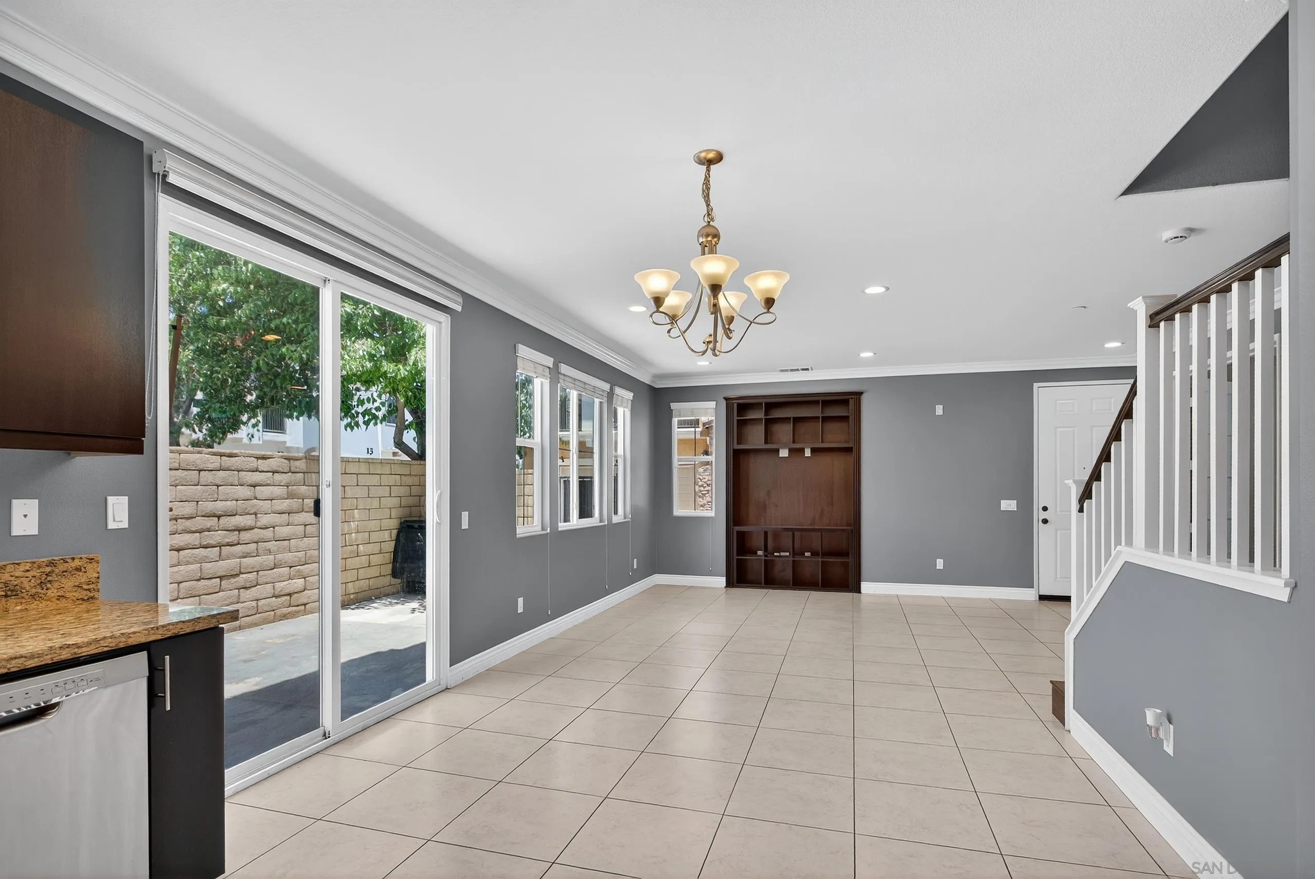42921 Avenida Amistad