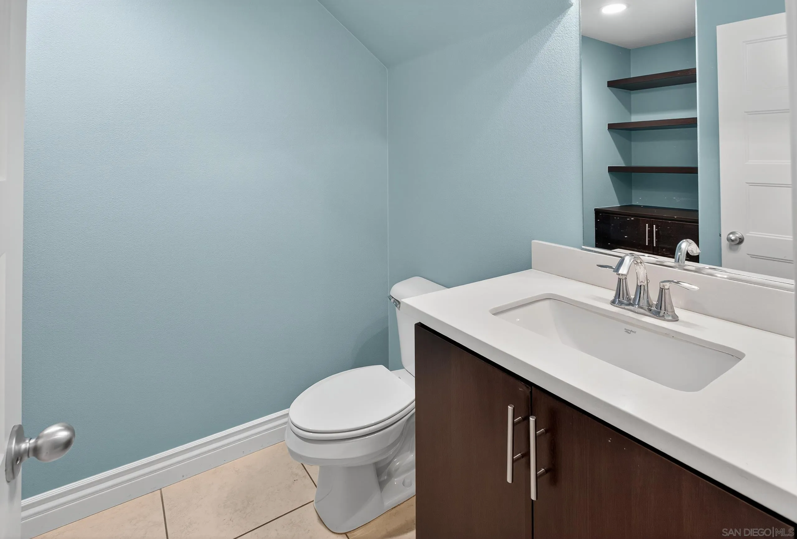 42921 Avenida Amistad