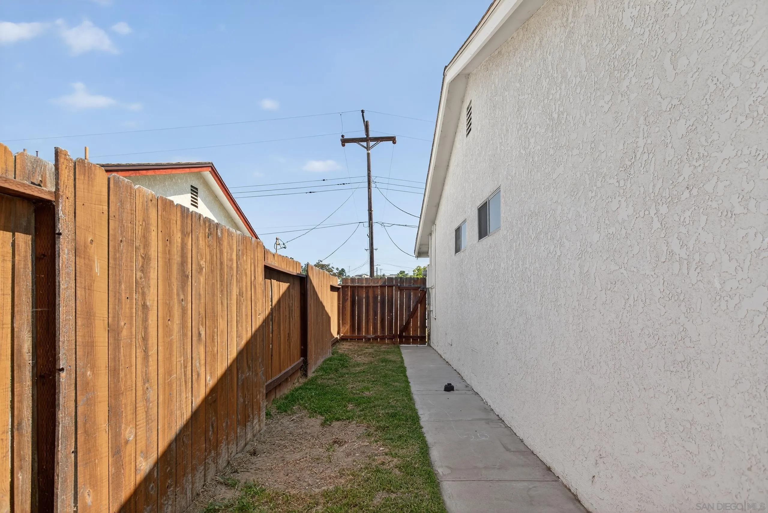3907 Genine Dr.