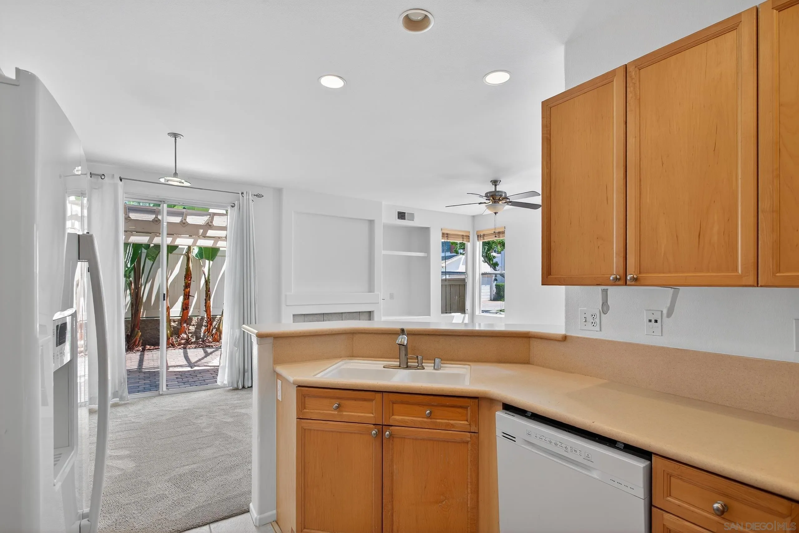 3097 W Canyon Ave.