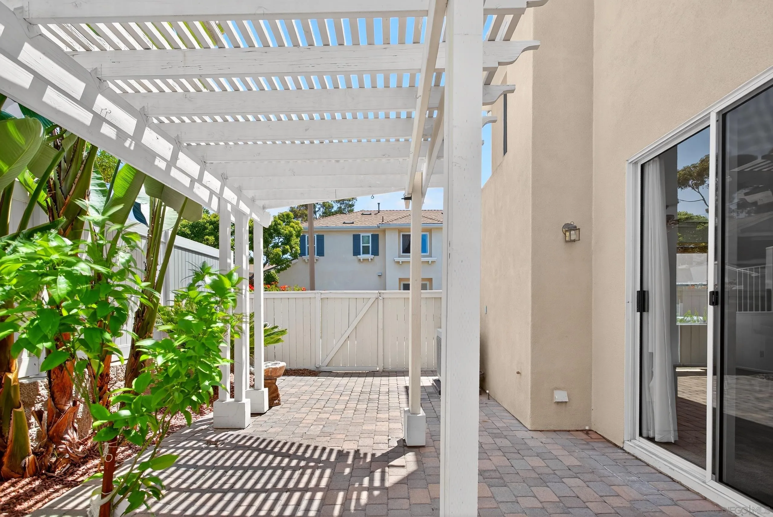3097 W Canyon Ave.