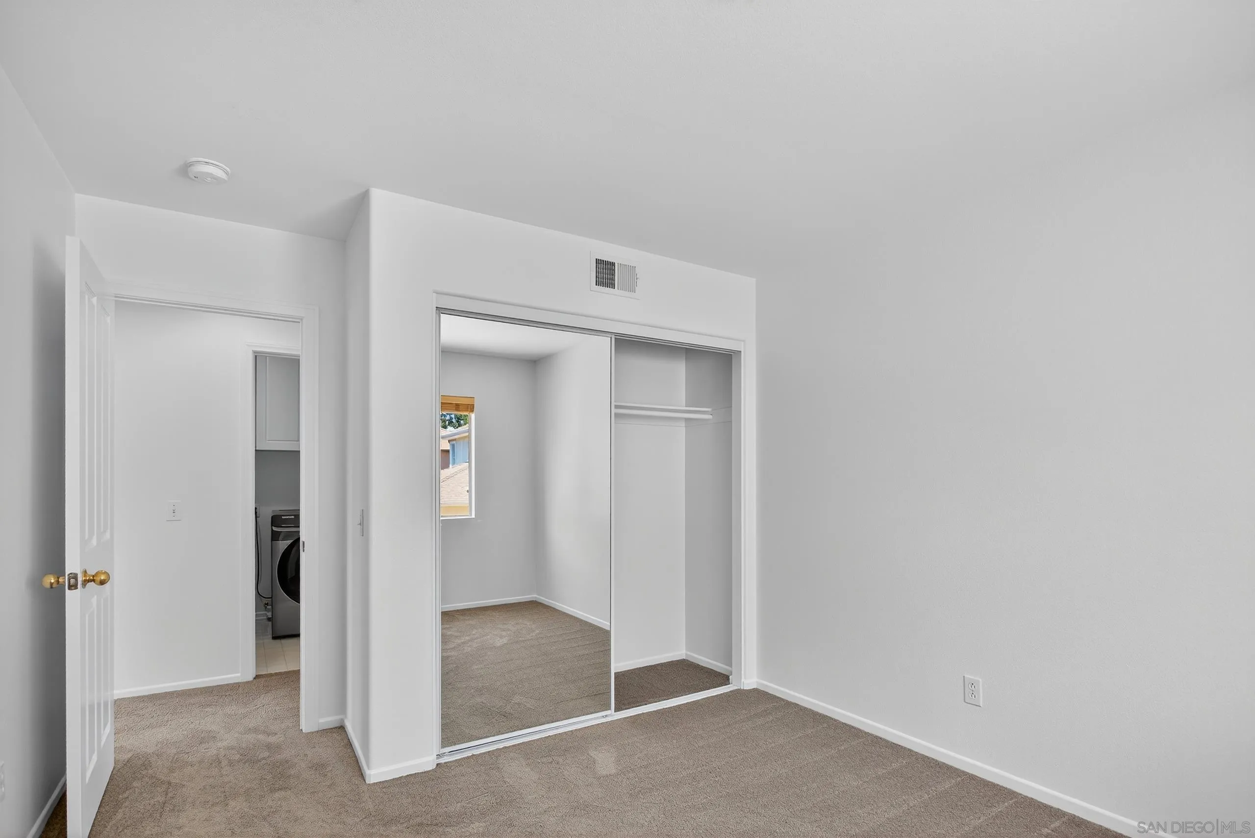 3097 W Canyon Ave.