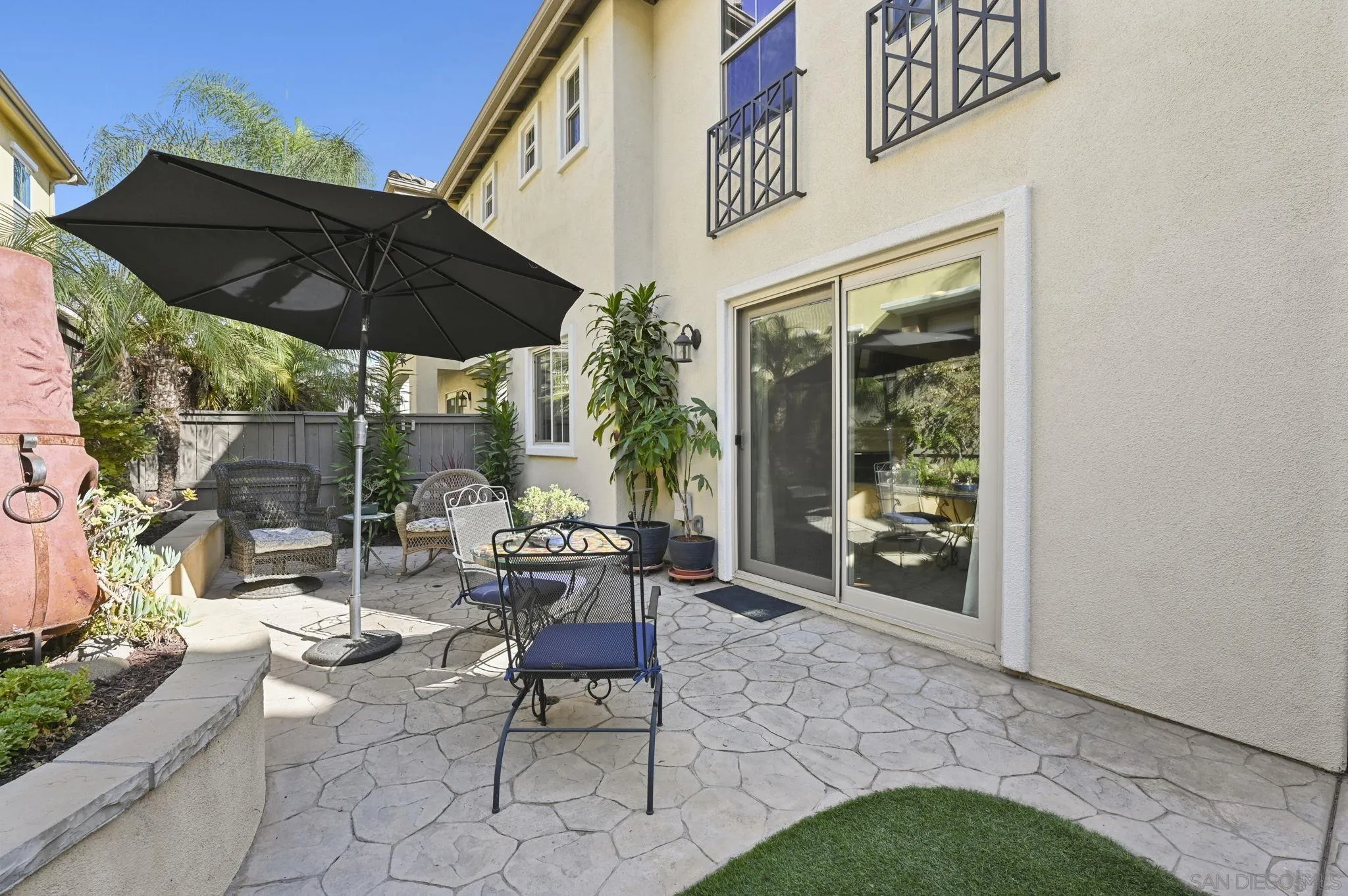 2641 Bellezza Dr