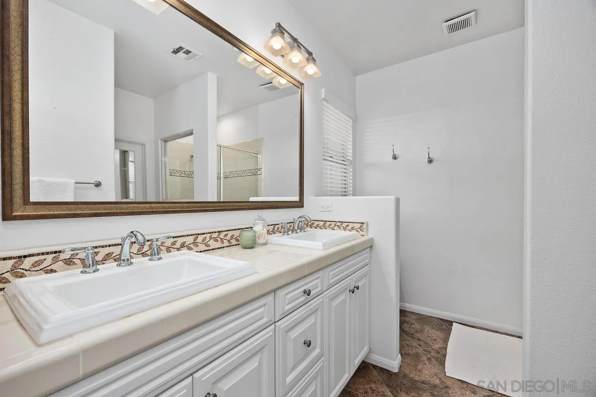 8458 Christopher Ridge Terrace