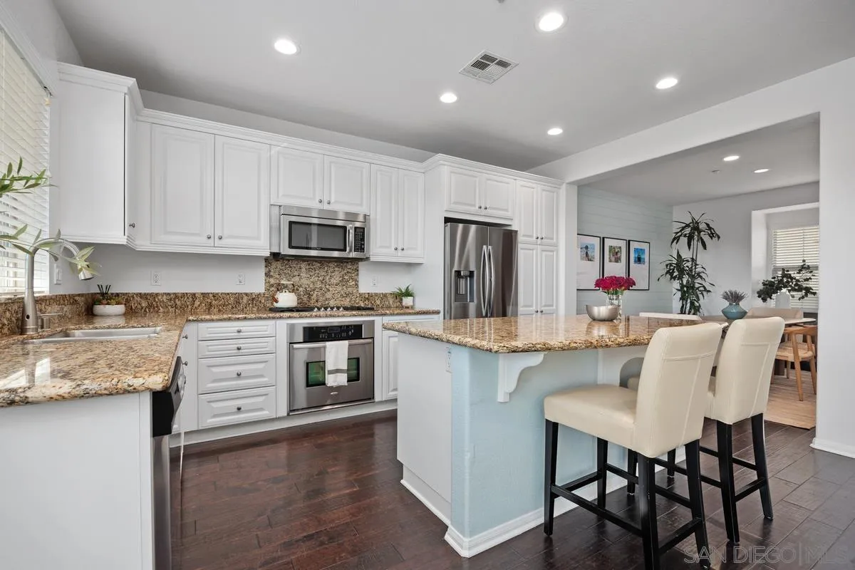 8458 Christopher Ridge Terrace