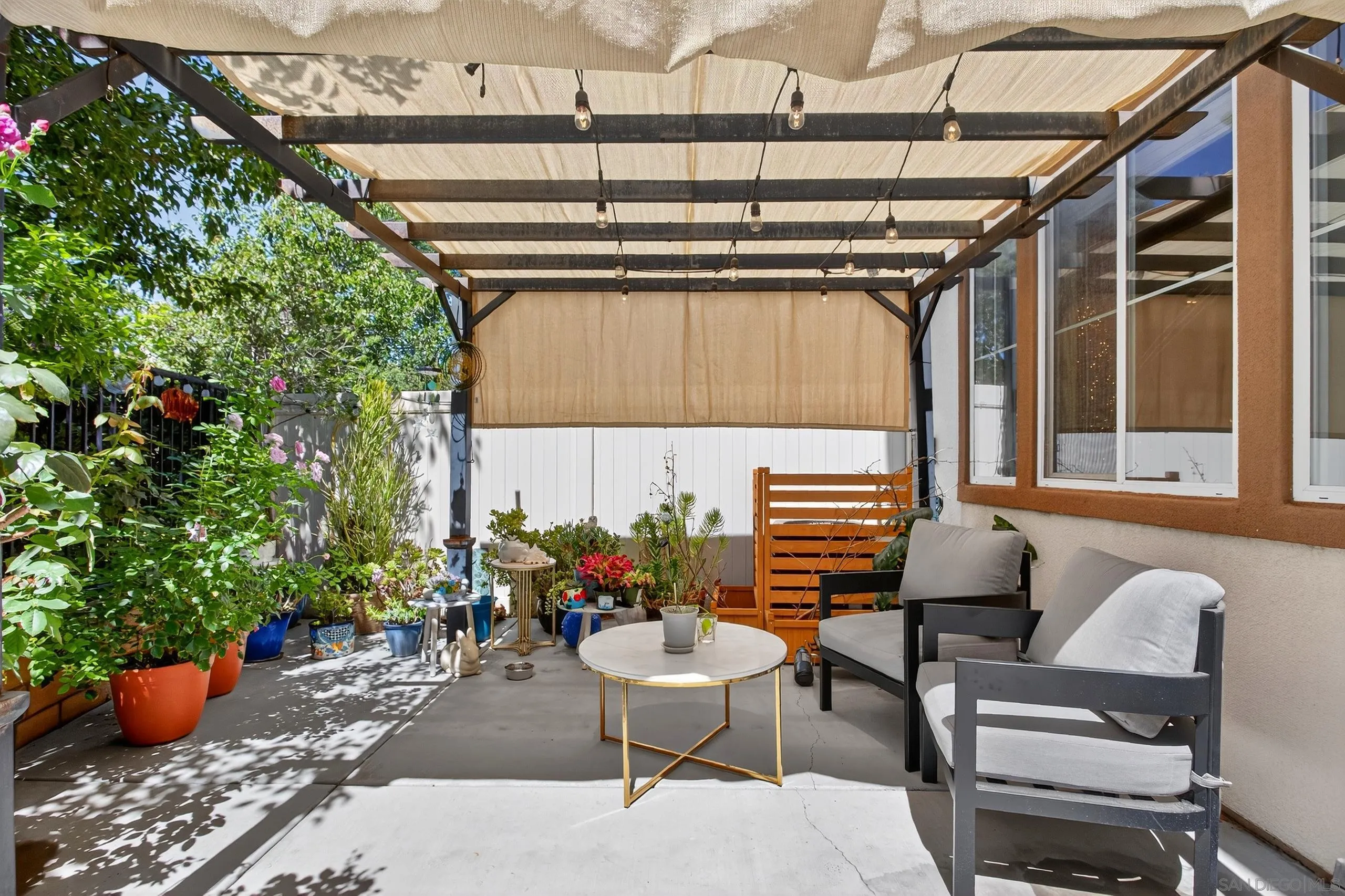 27851 Avenida Avila