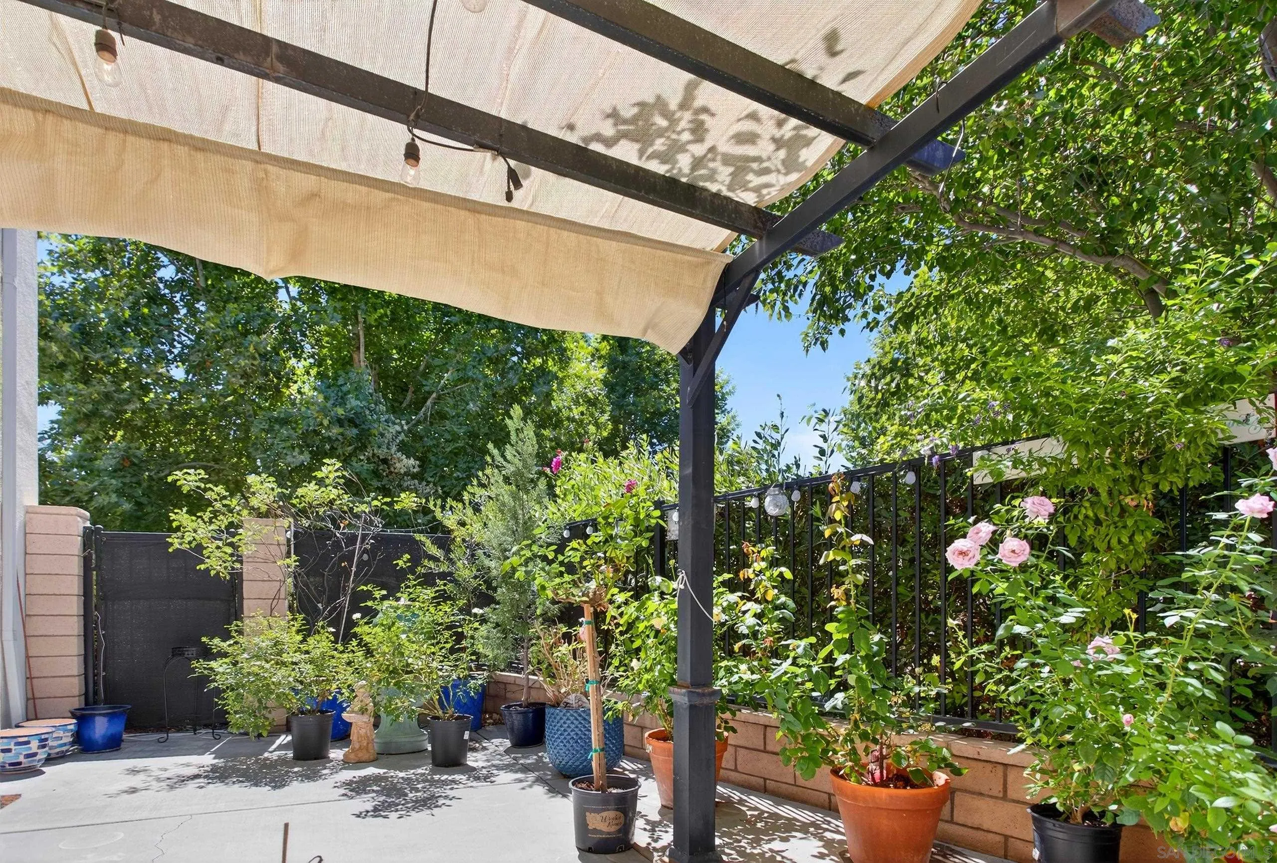 27851 Avenida Avila
