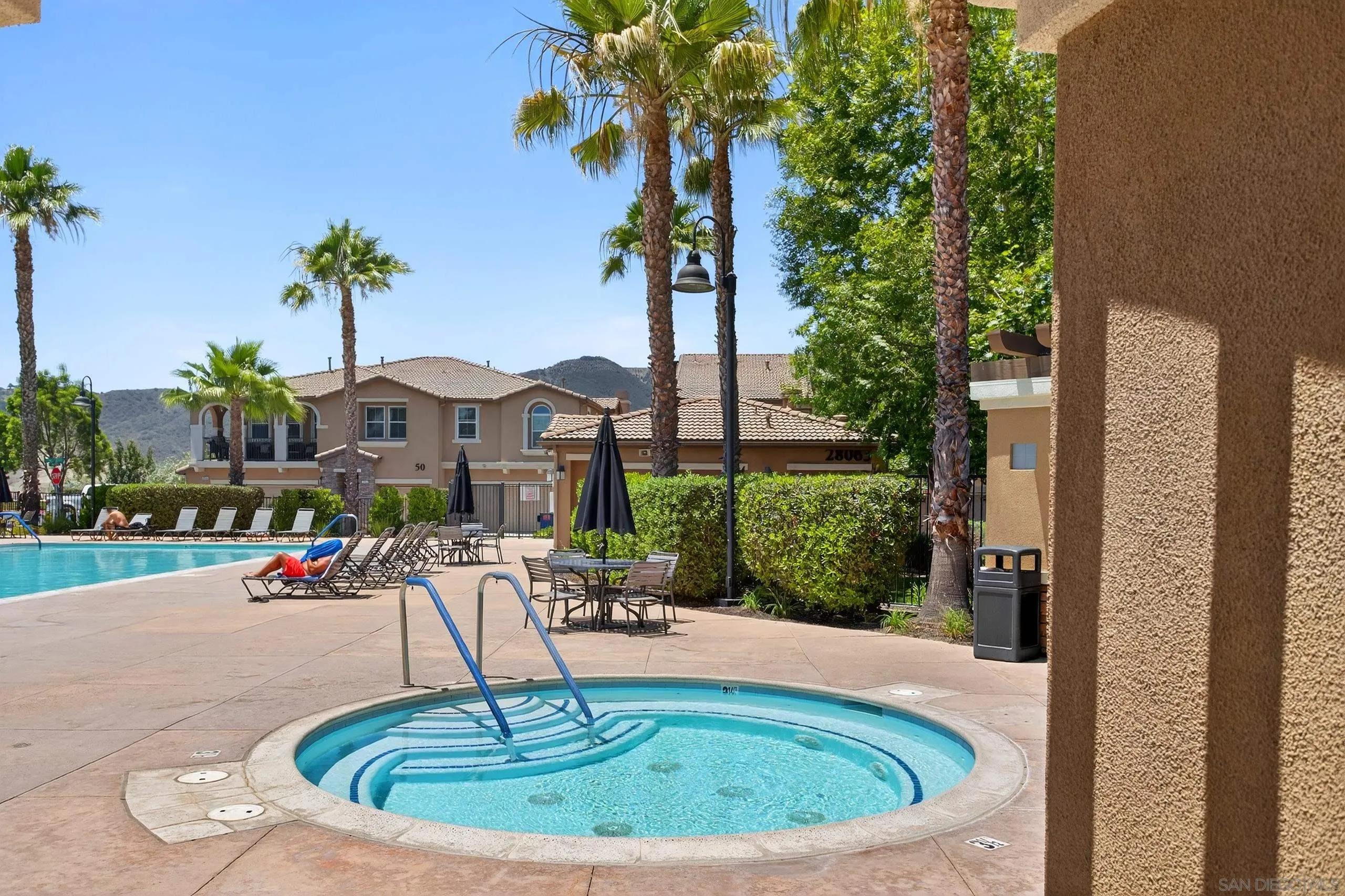 27851 Avenida Avila