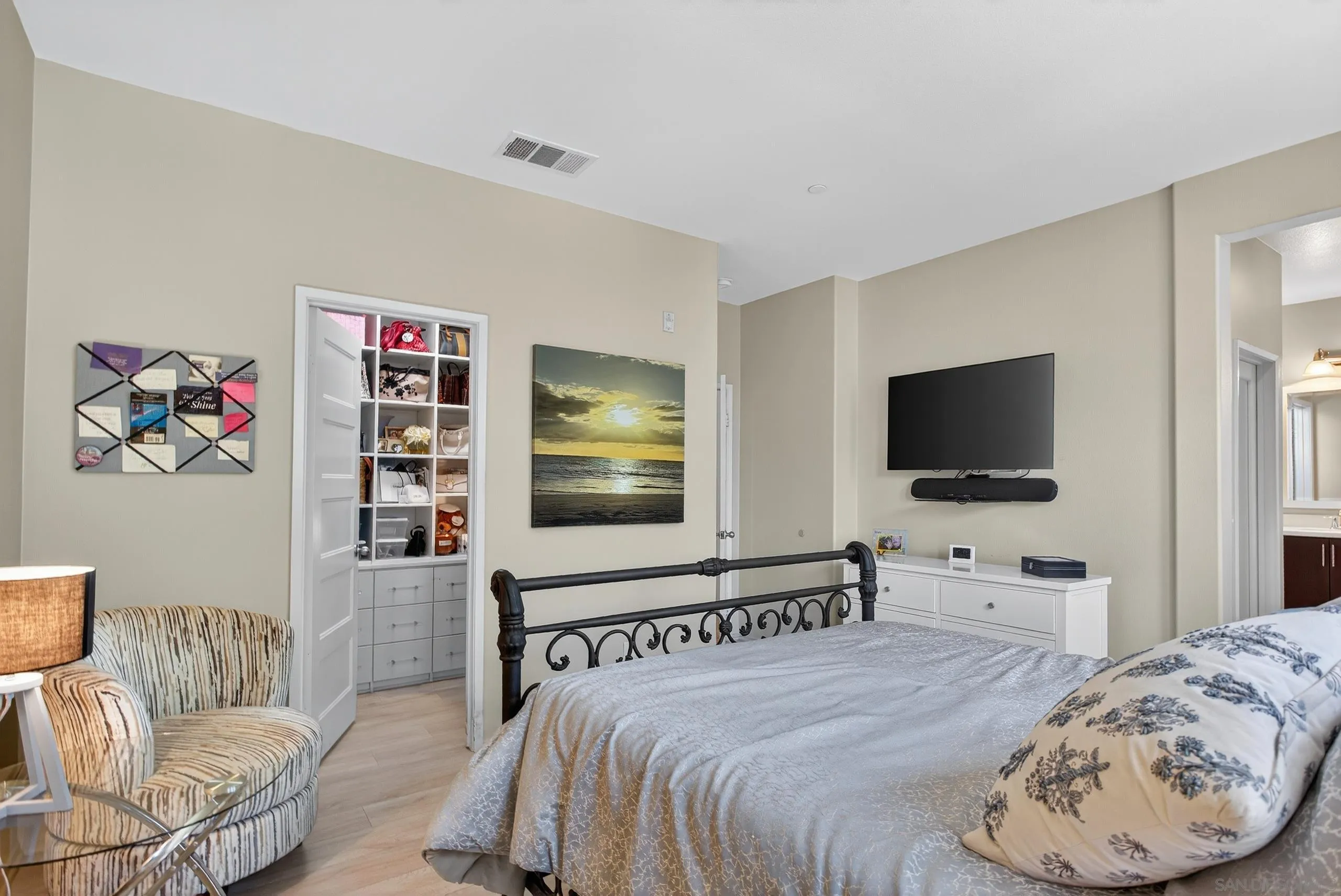 27851 Avenida Avila