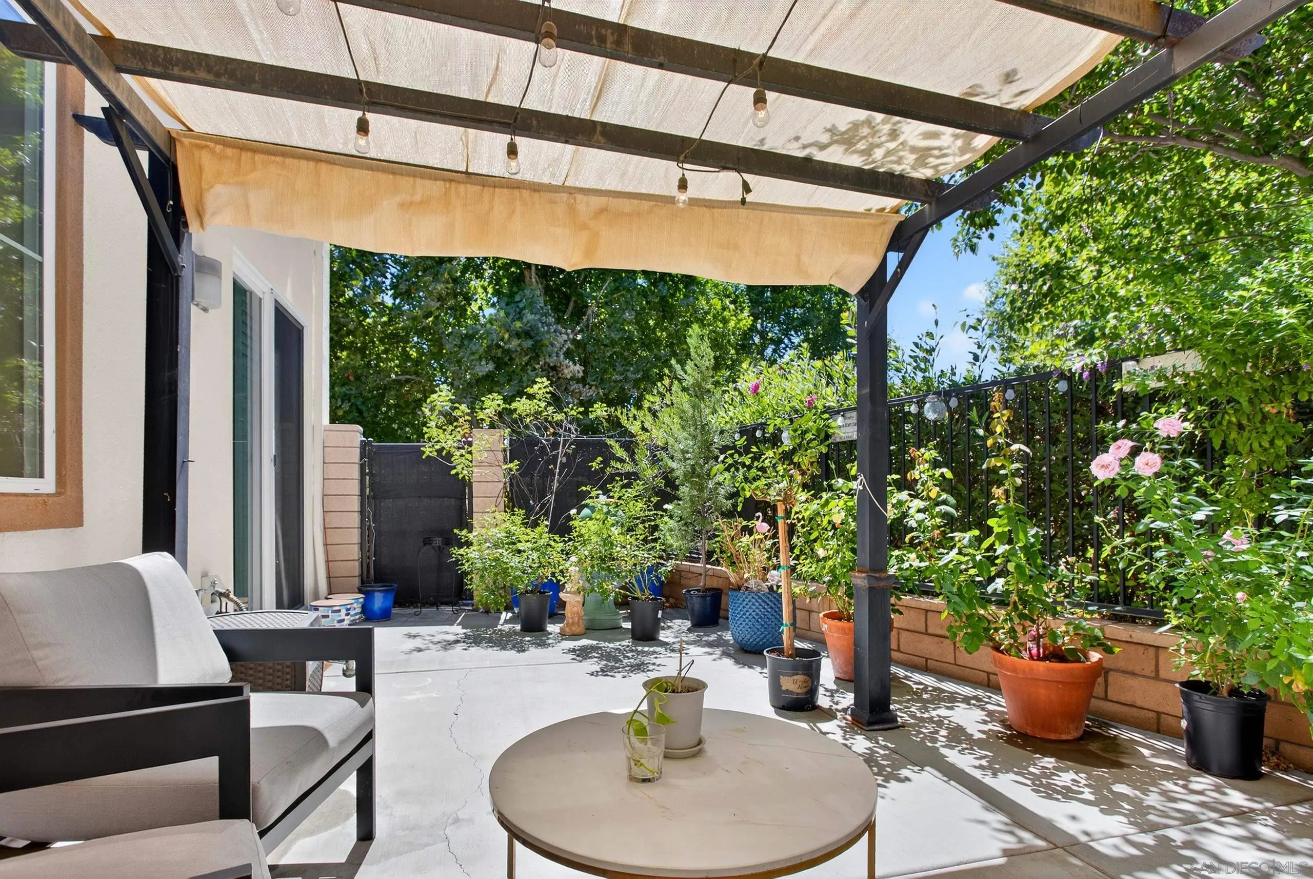 27851 Avenida Avila