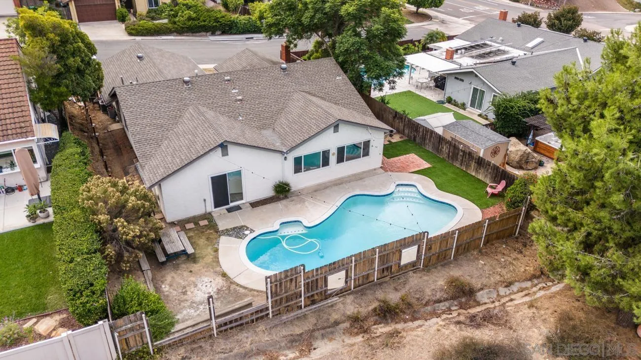 7104 Ruane St, San Diego