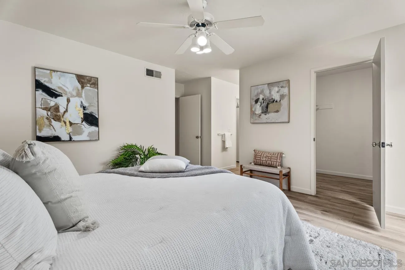 7104 Ruane St, San Diego