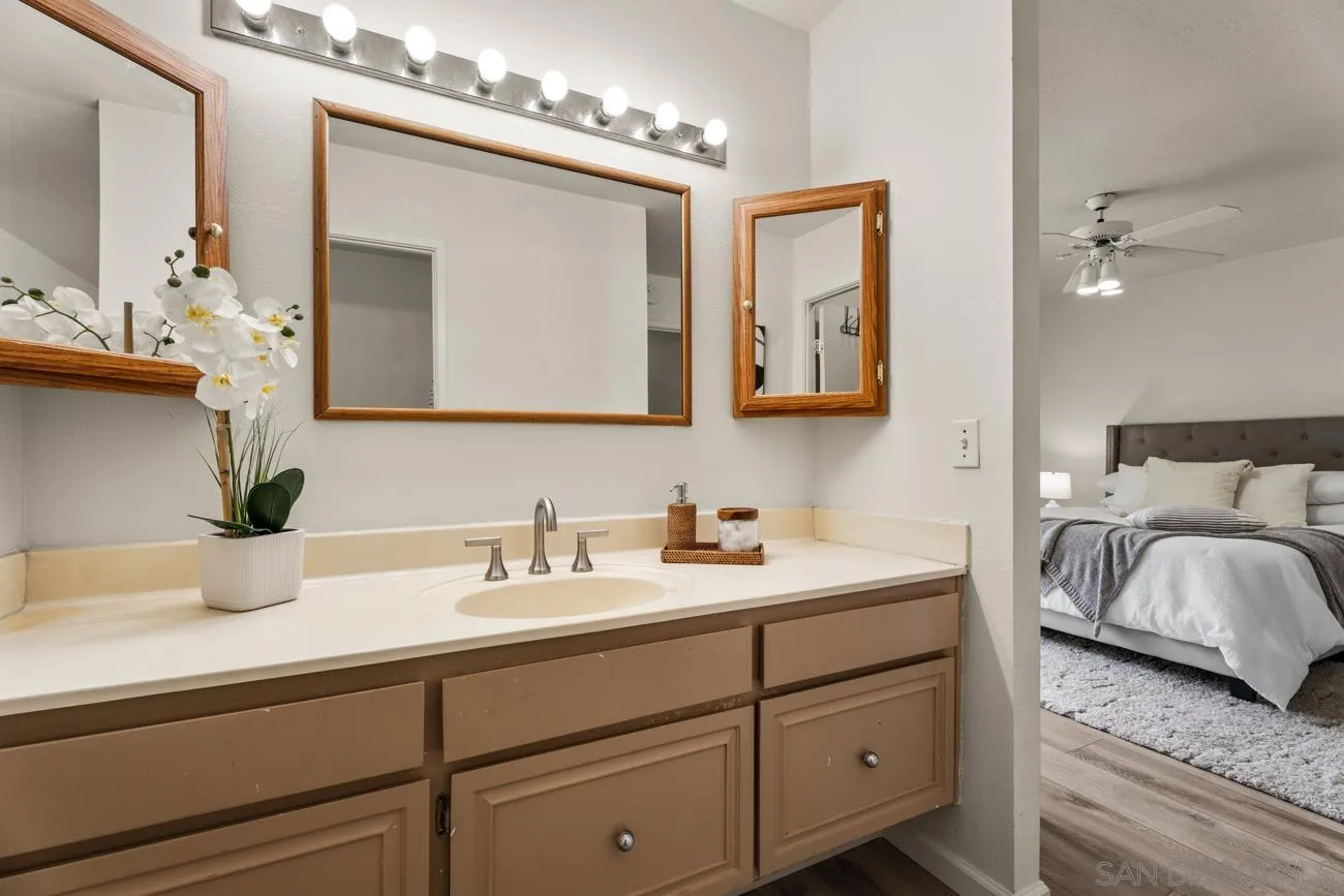 7104 Ruane St, San Diego