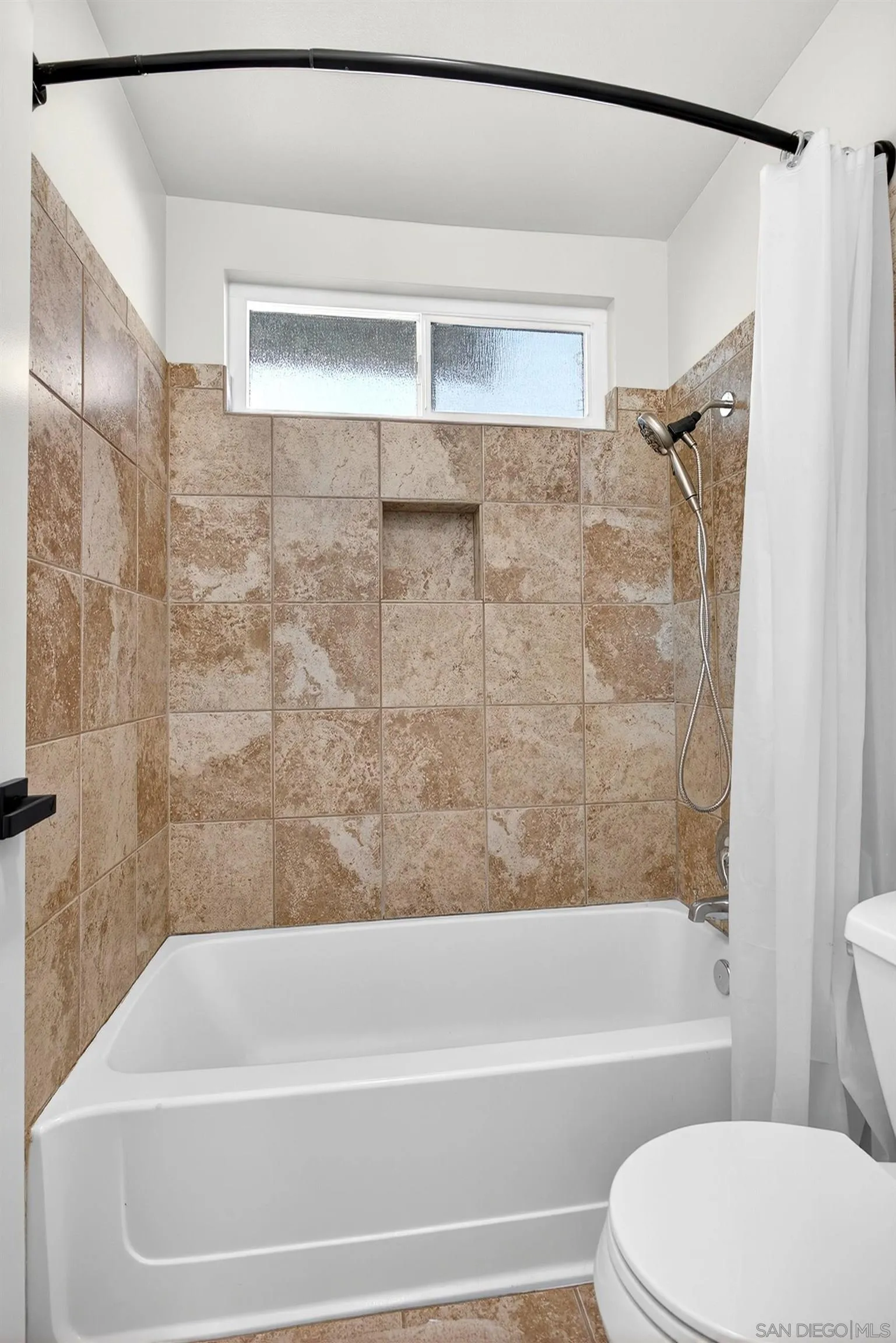 1461 Autumn Woods Pl.