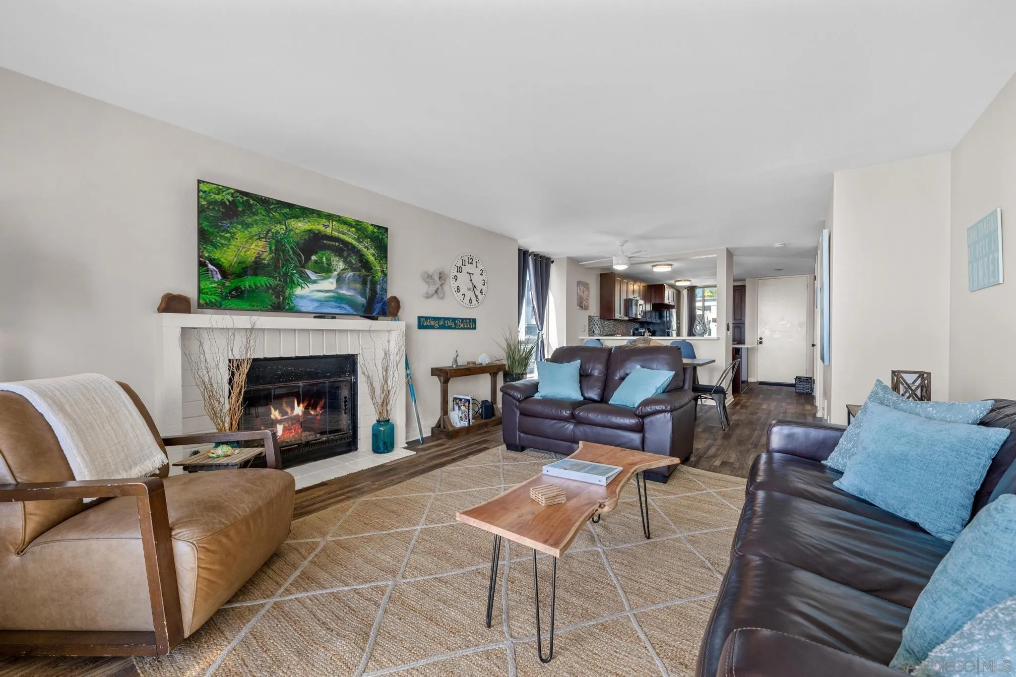 999 N Pacific Unit A20