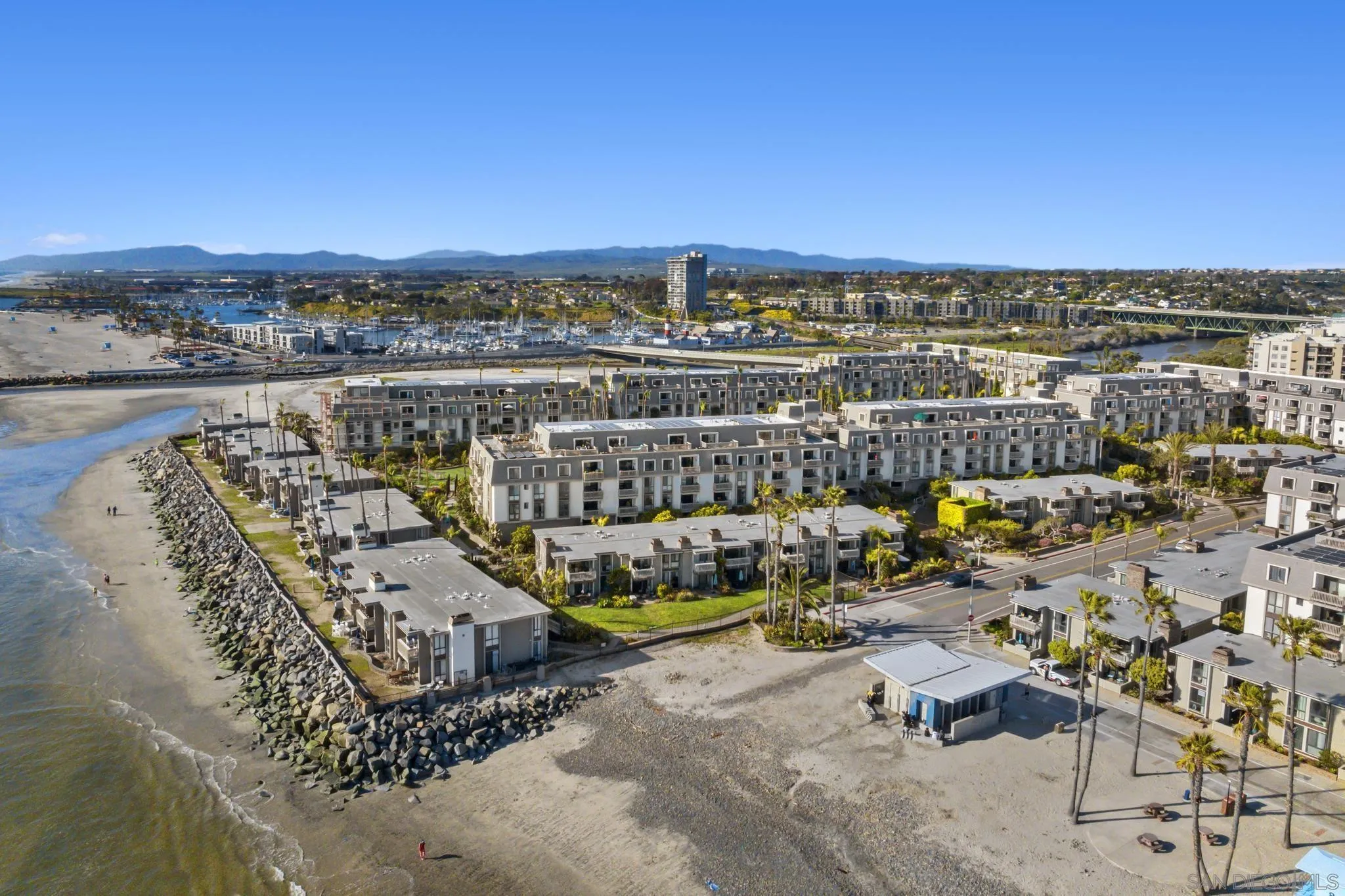 999 N Pacific Unit A20