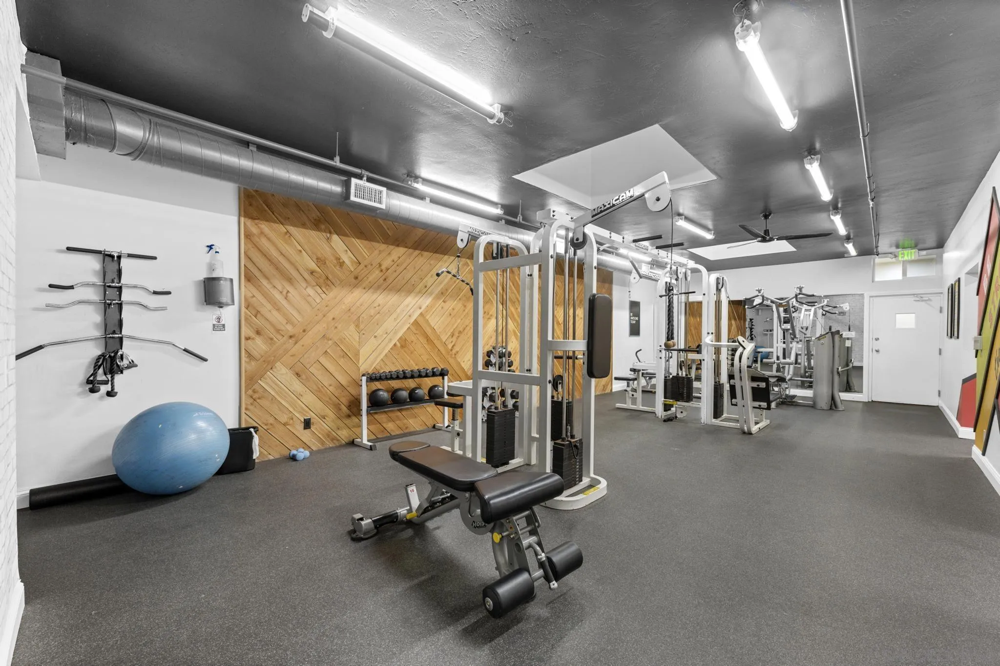 999 N Pacific Unit A20