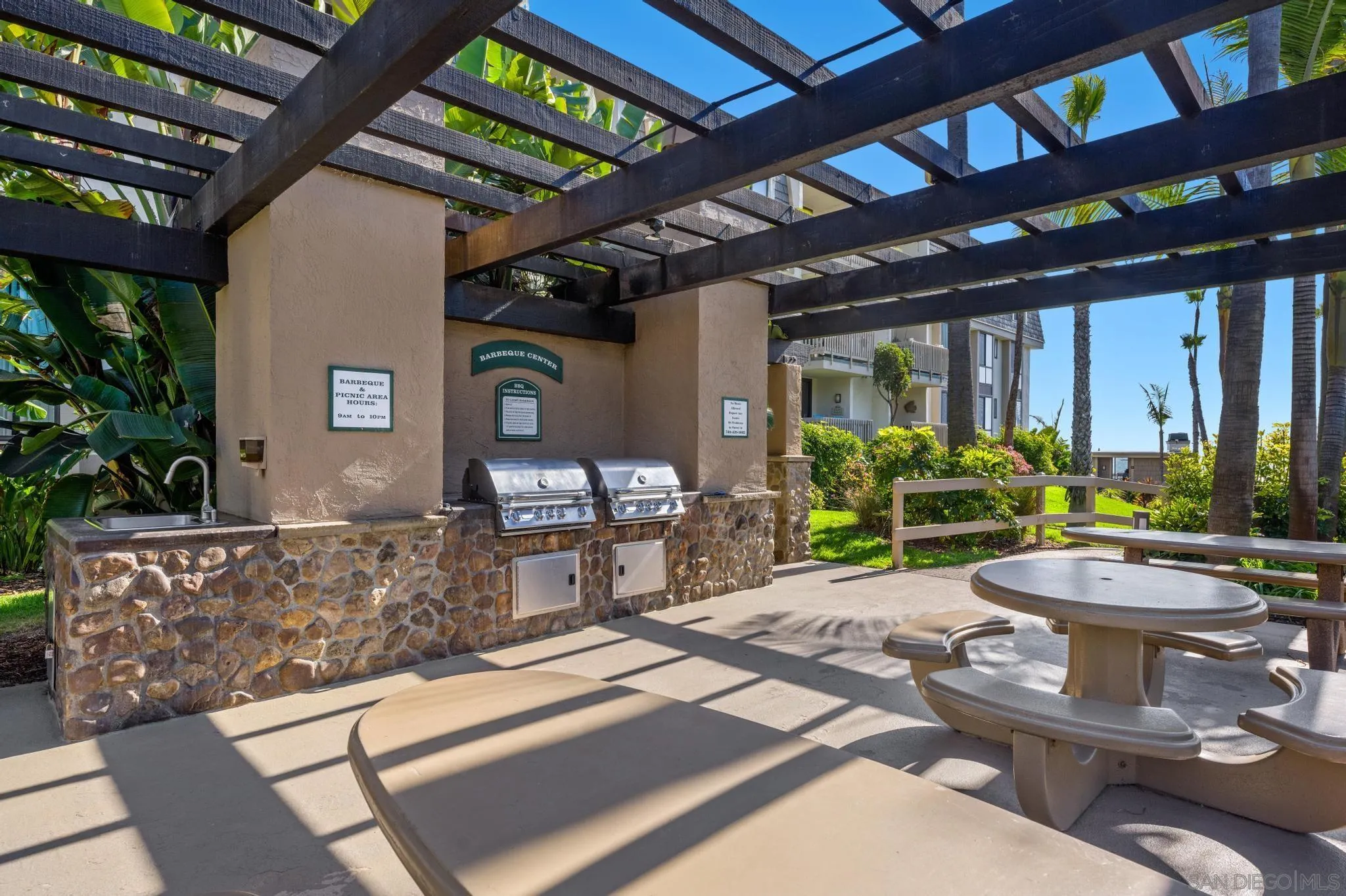 999 N Pacific Unit A20