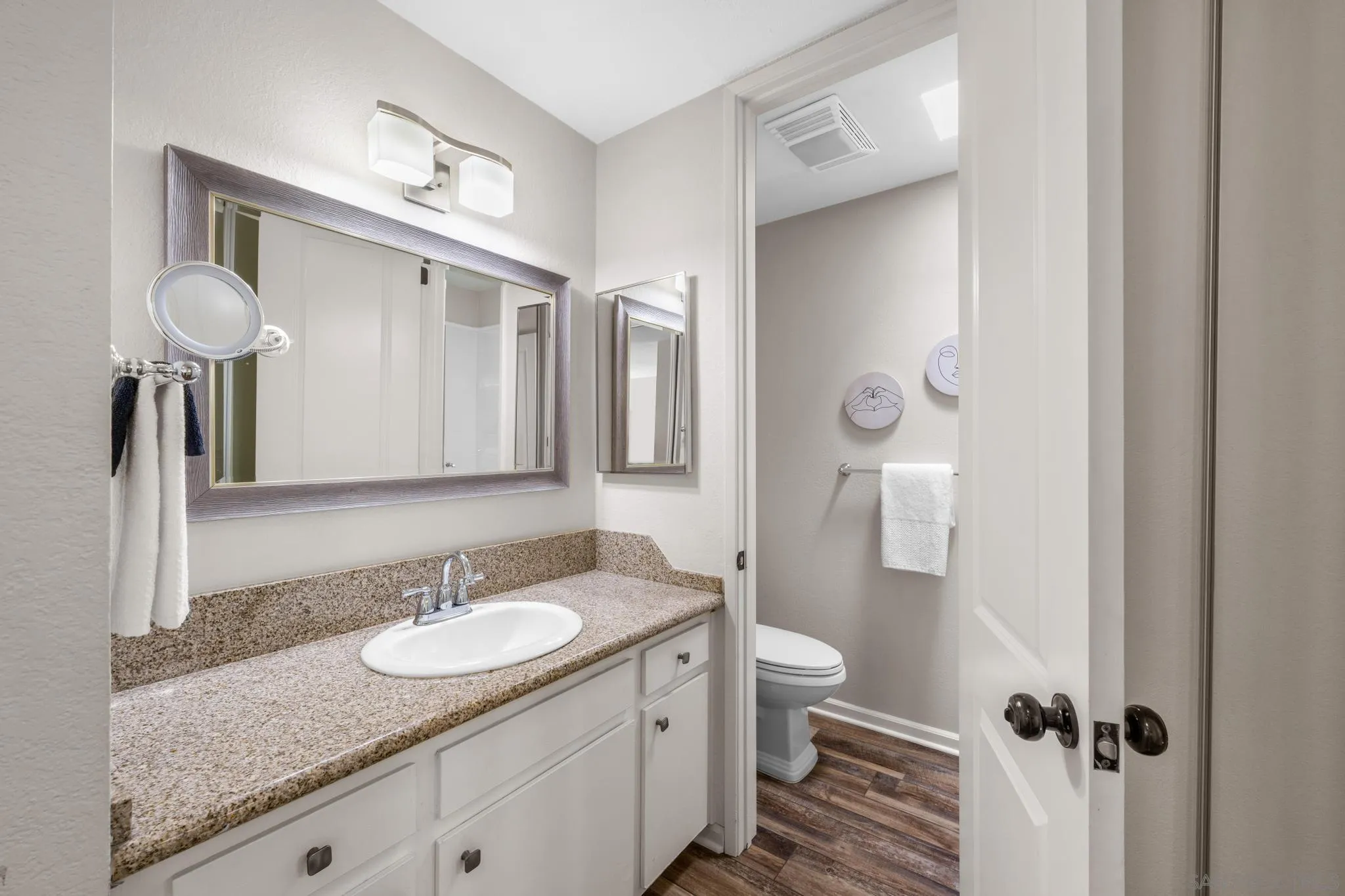 999 N Pacific Unit A20