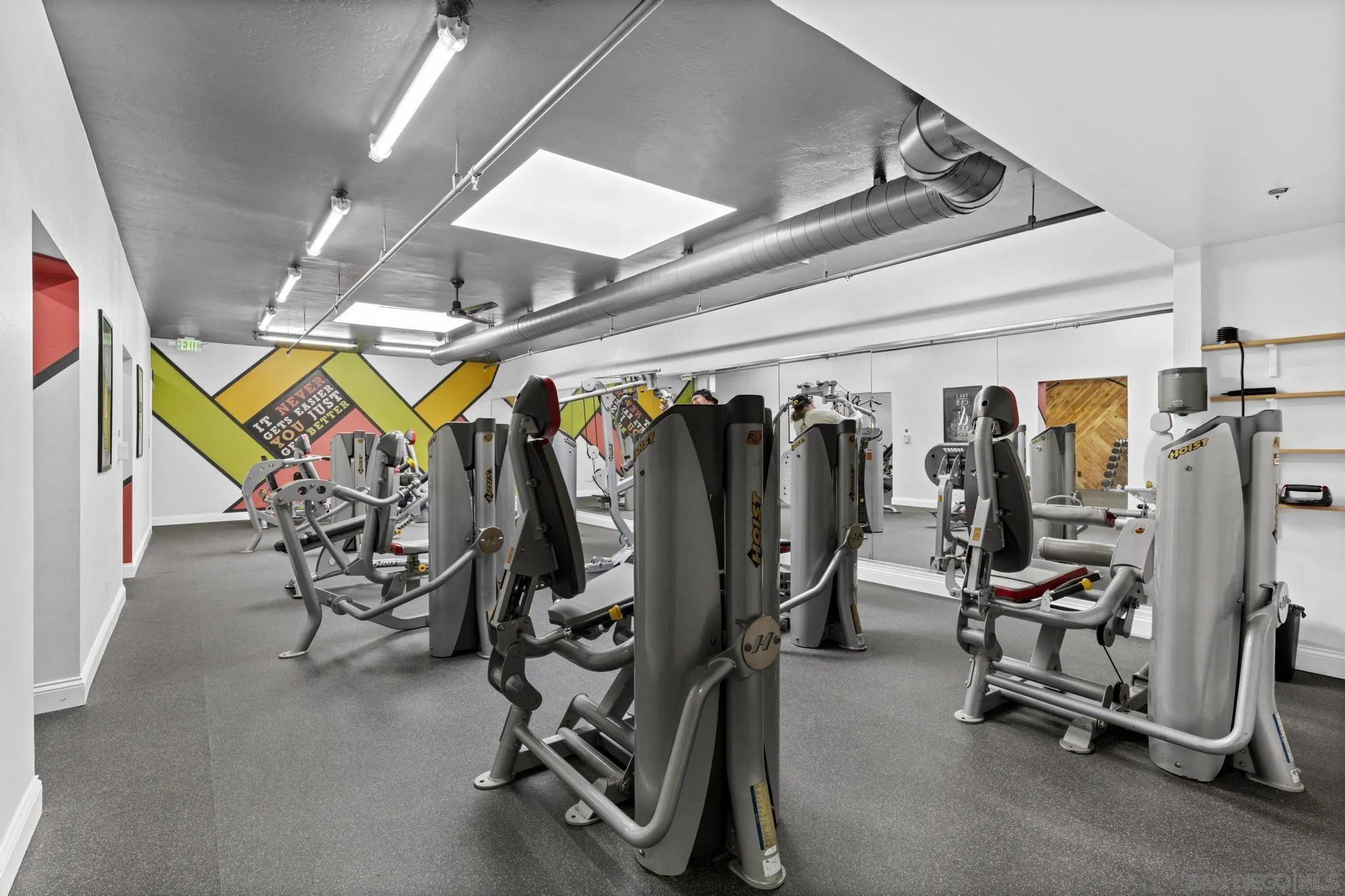 999 N Pacific Unit A20