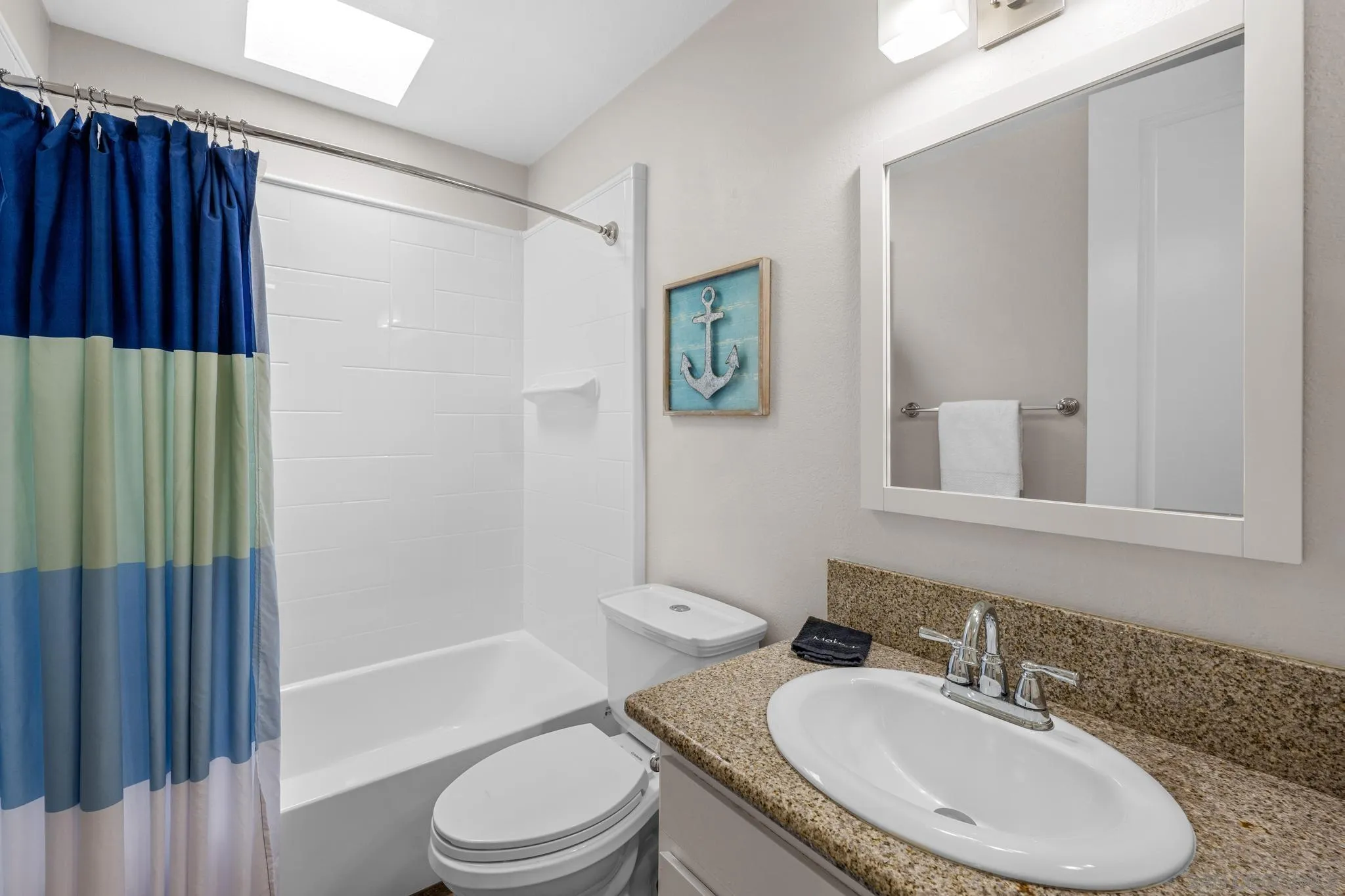 999 N Pacific Unit A20