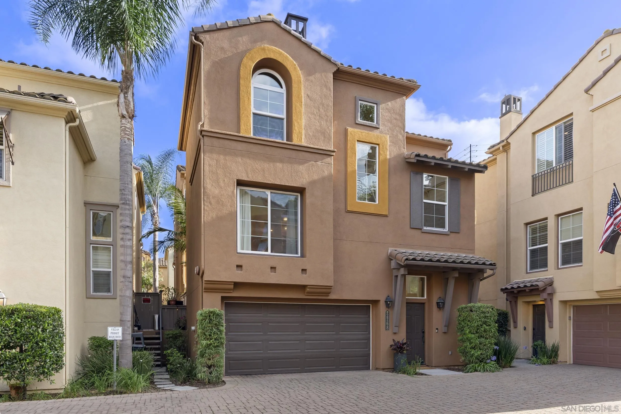 2768 Villas Way
