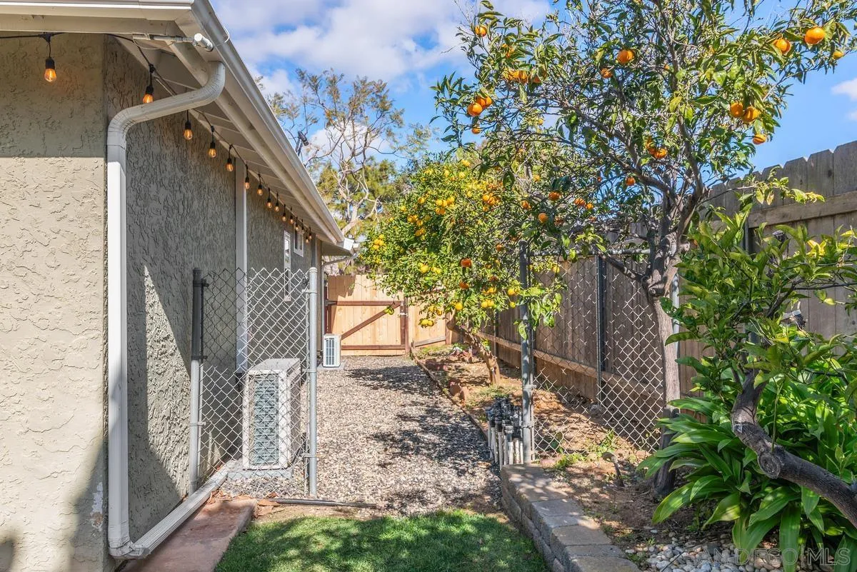 2245 Nob Hill Drive