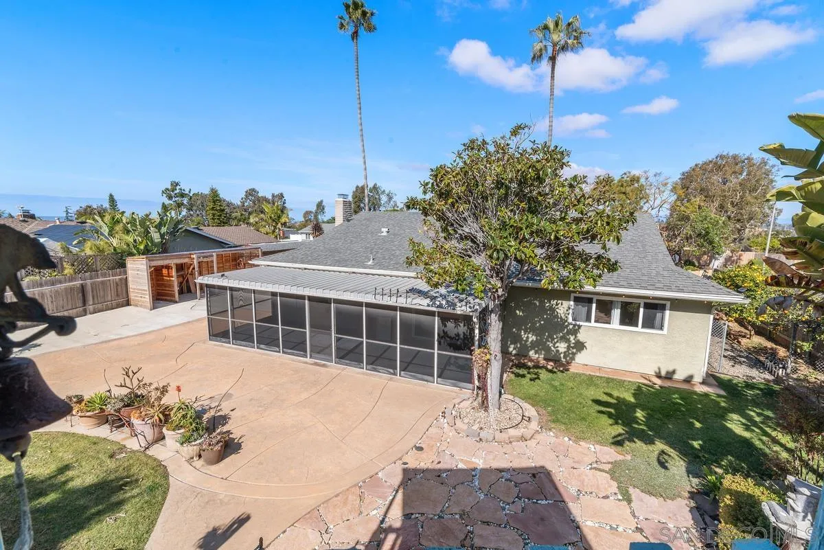 2245 Nob Hill Drive