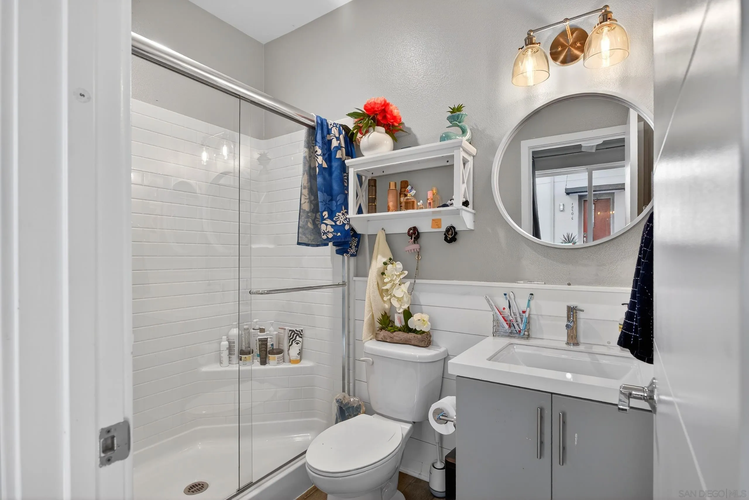 1566 Vista Del Mar Unit 2