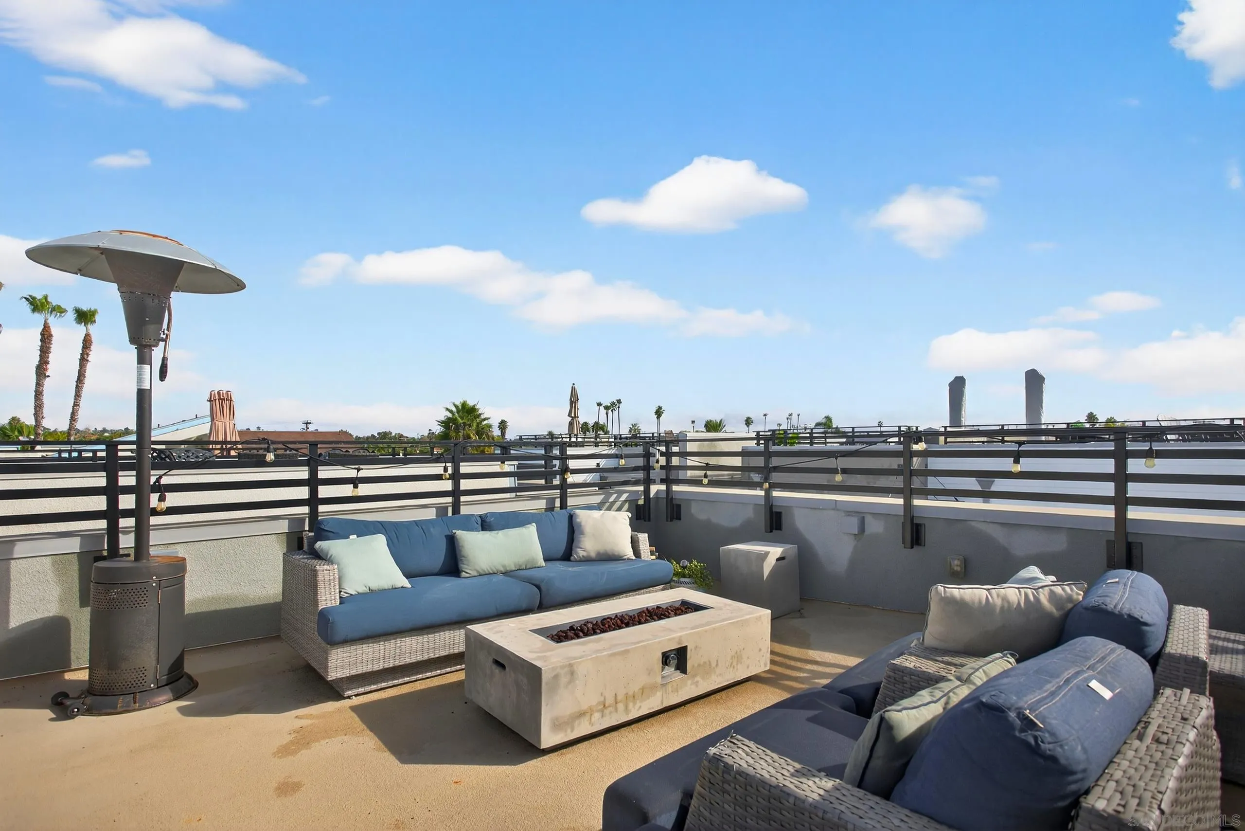 1566 Vista Del Mar Unit 2