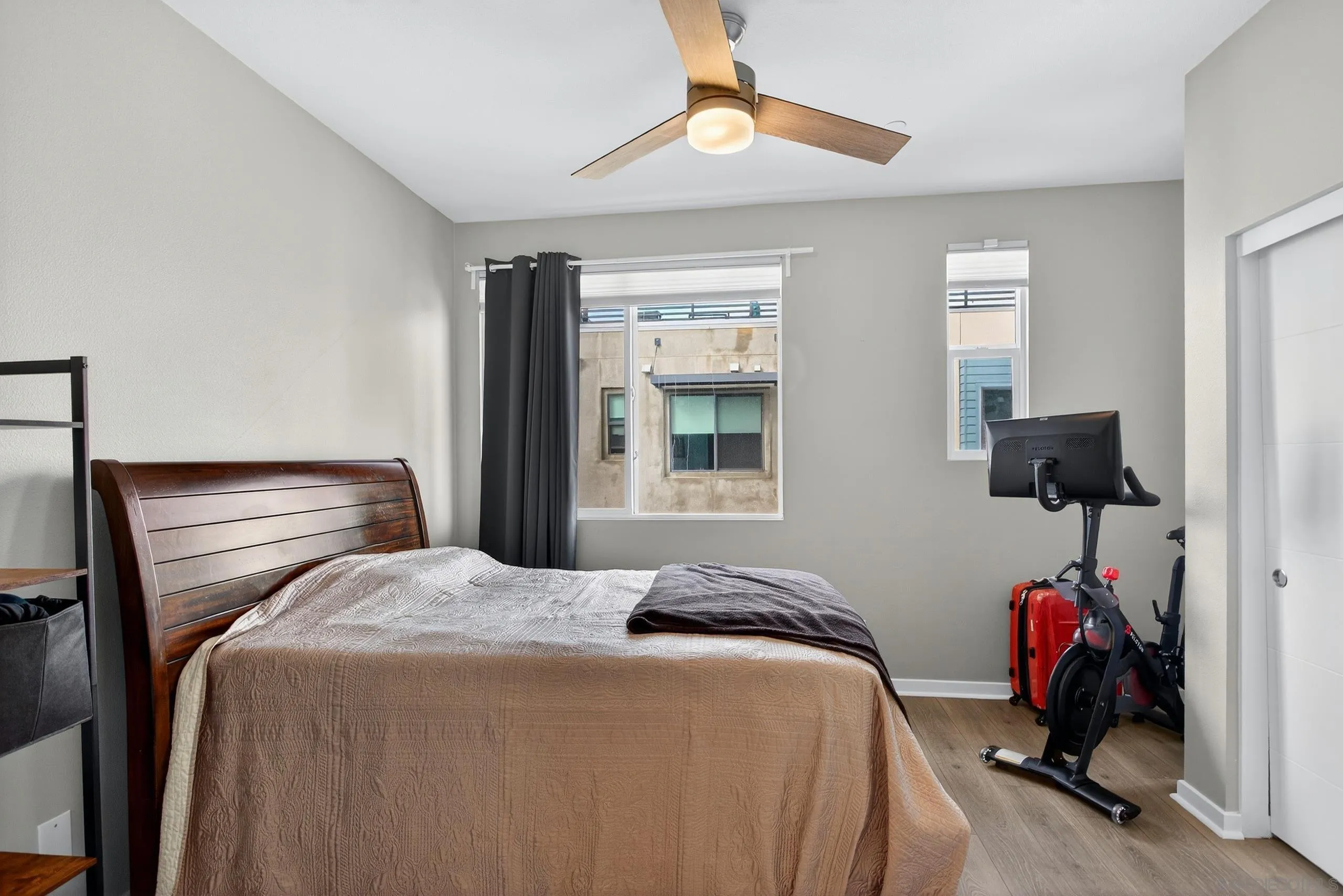 1566 Vista Del Mar Unit 2