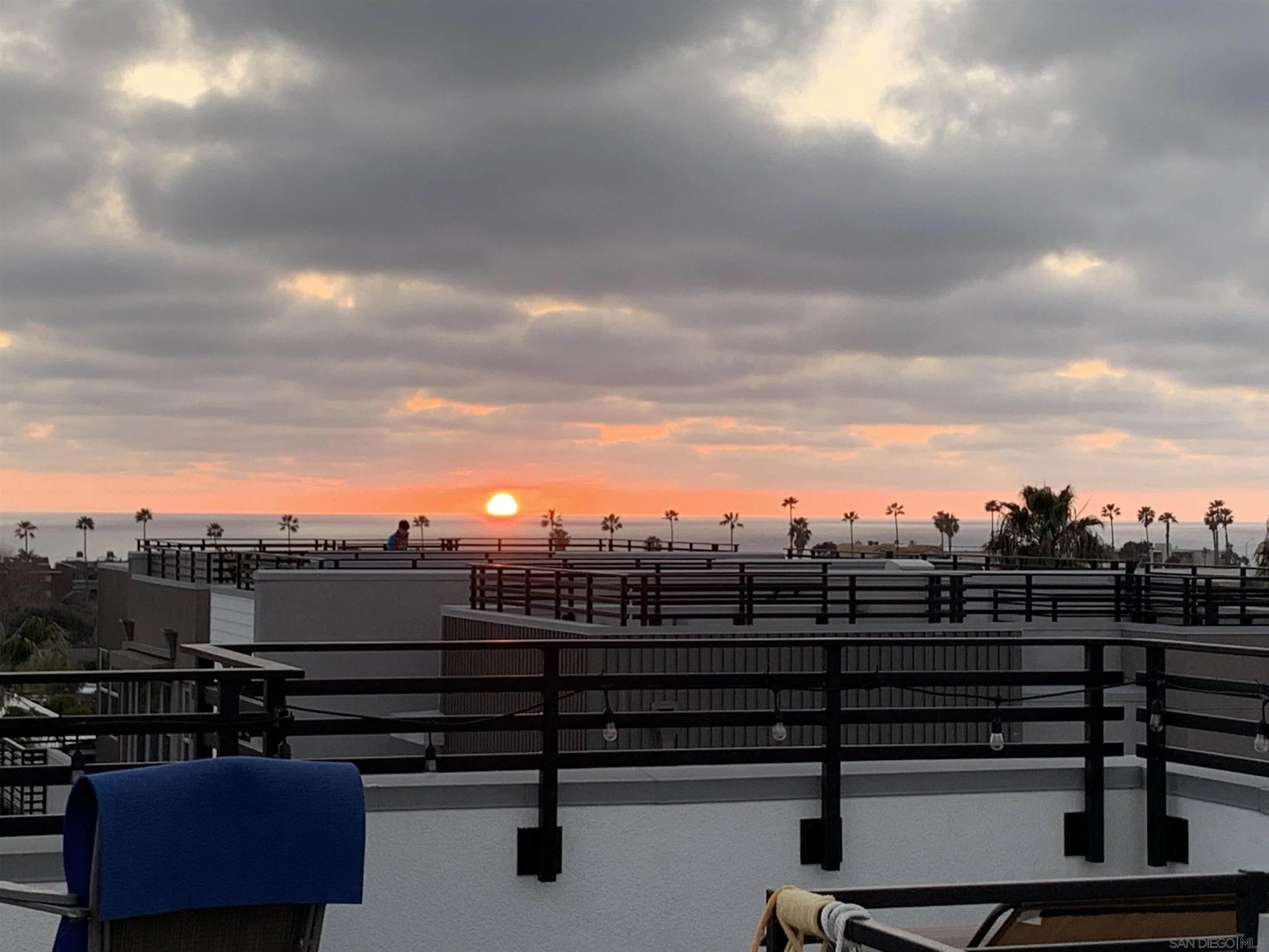 1566 Vista Del Mar Unit 2