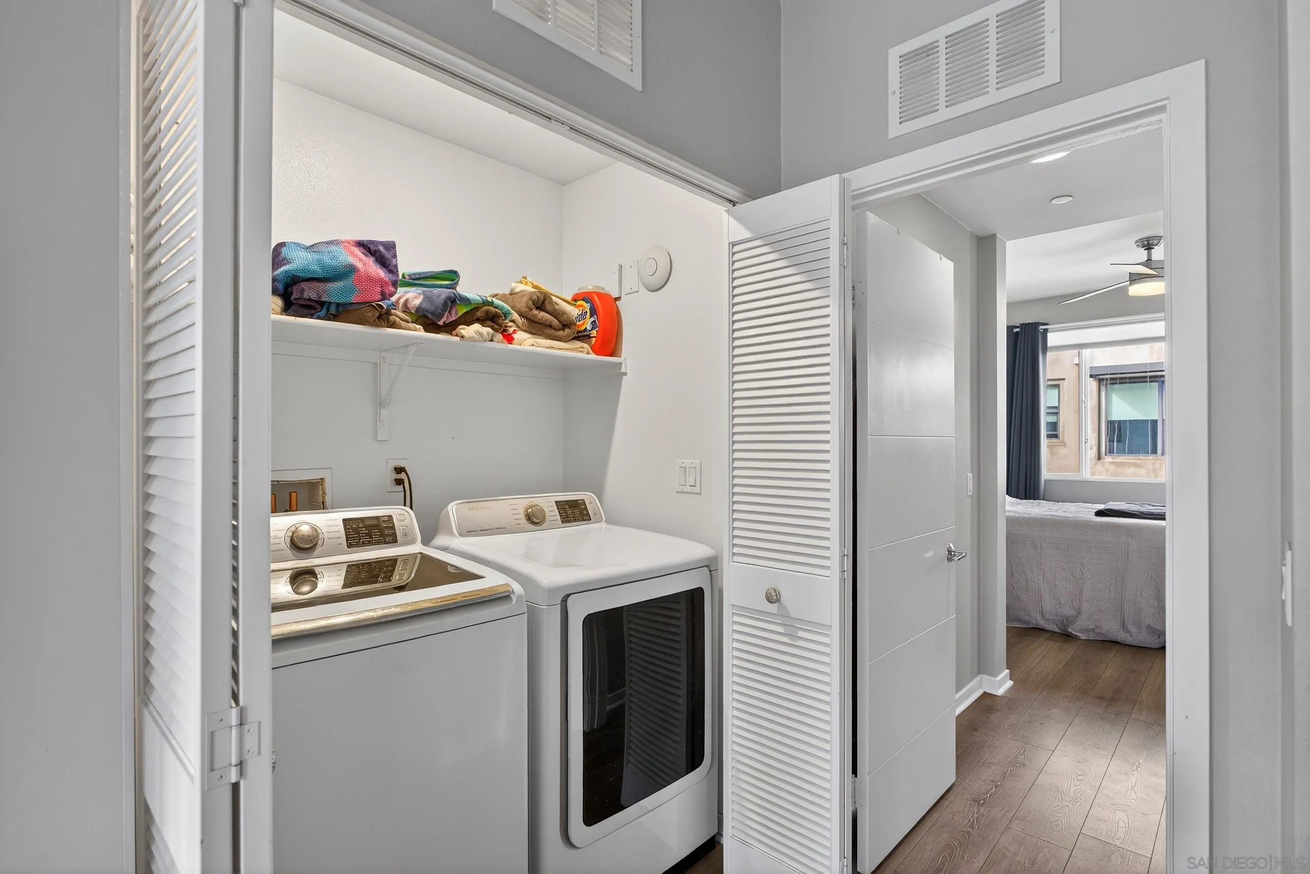 1566 Vista Del Mar Unit 2