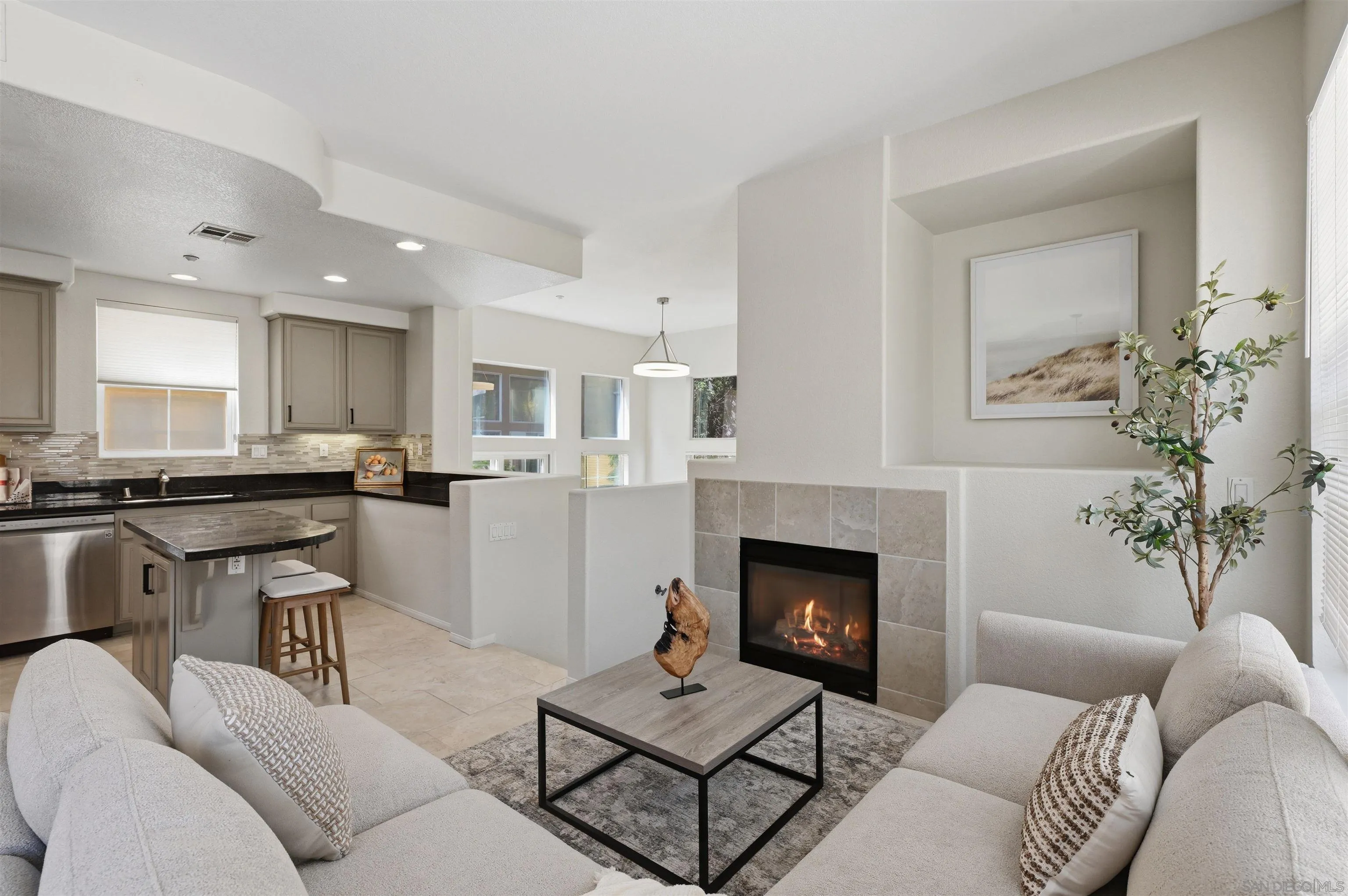 2800 Villas Way