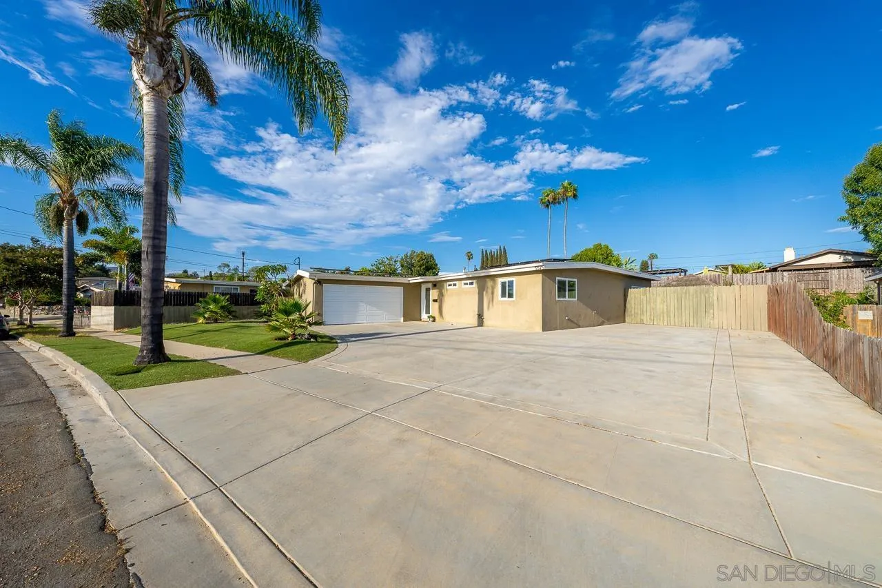 5575 Heidi St