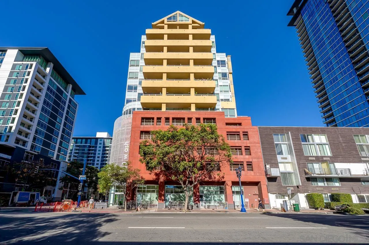 350 W Ash St Unit 903