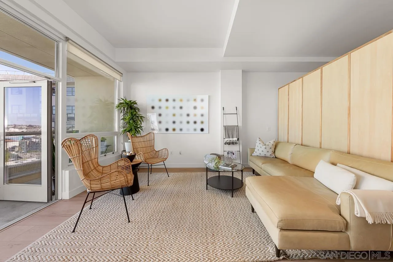 350 W Ash St Unit 903