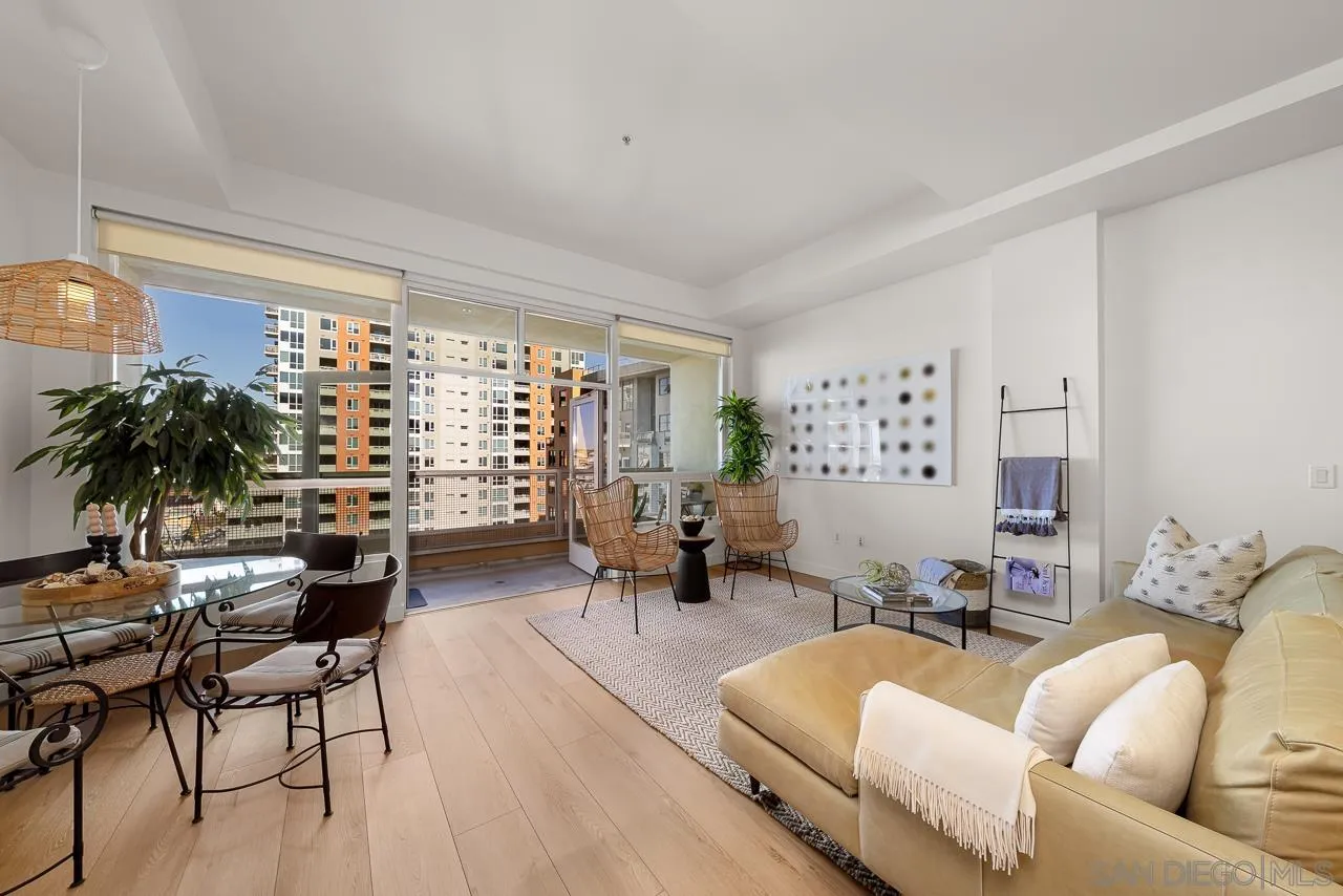 350 W Ash St Unit 903