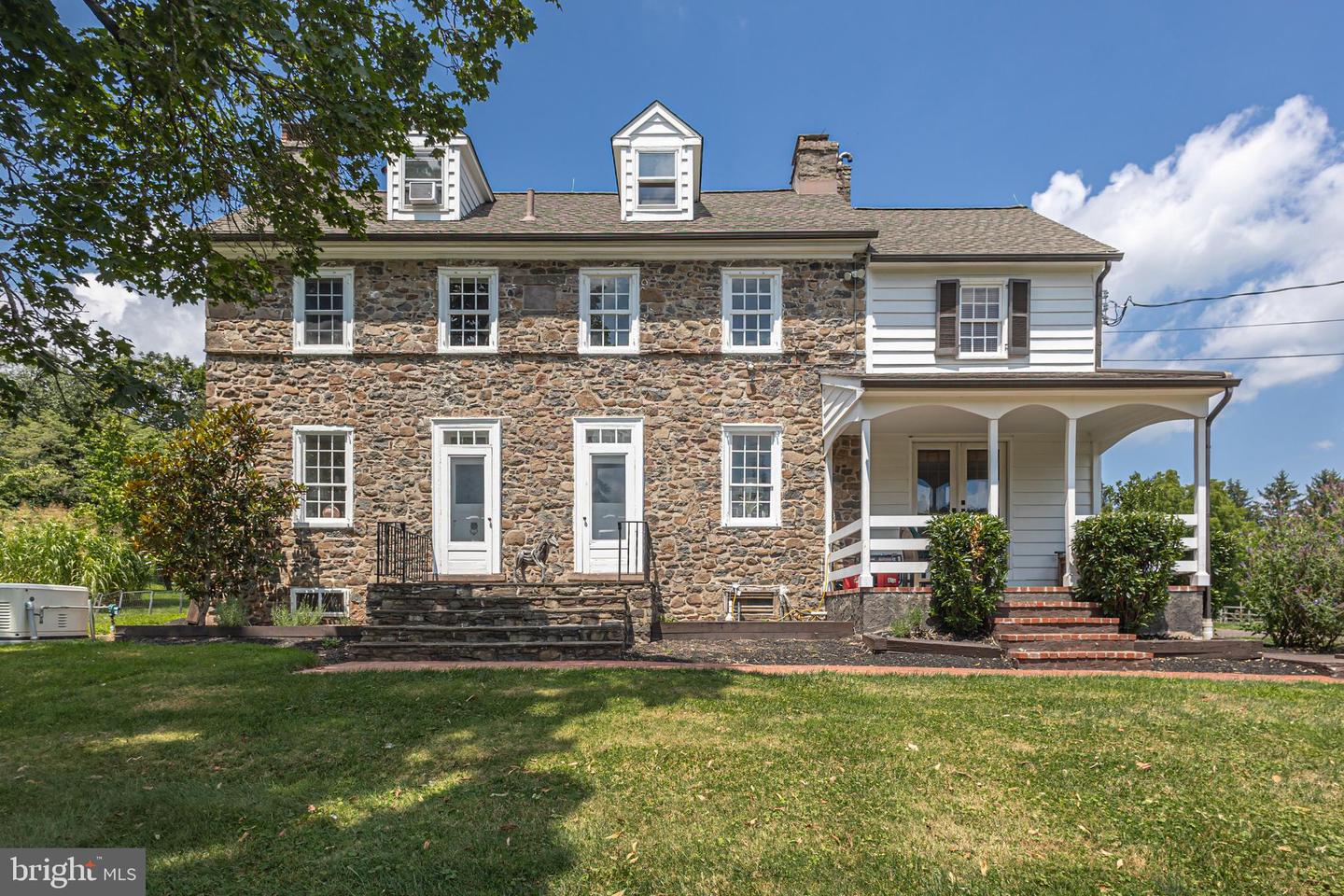 439 Brownsburg Rd #W
