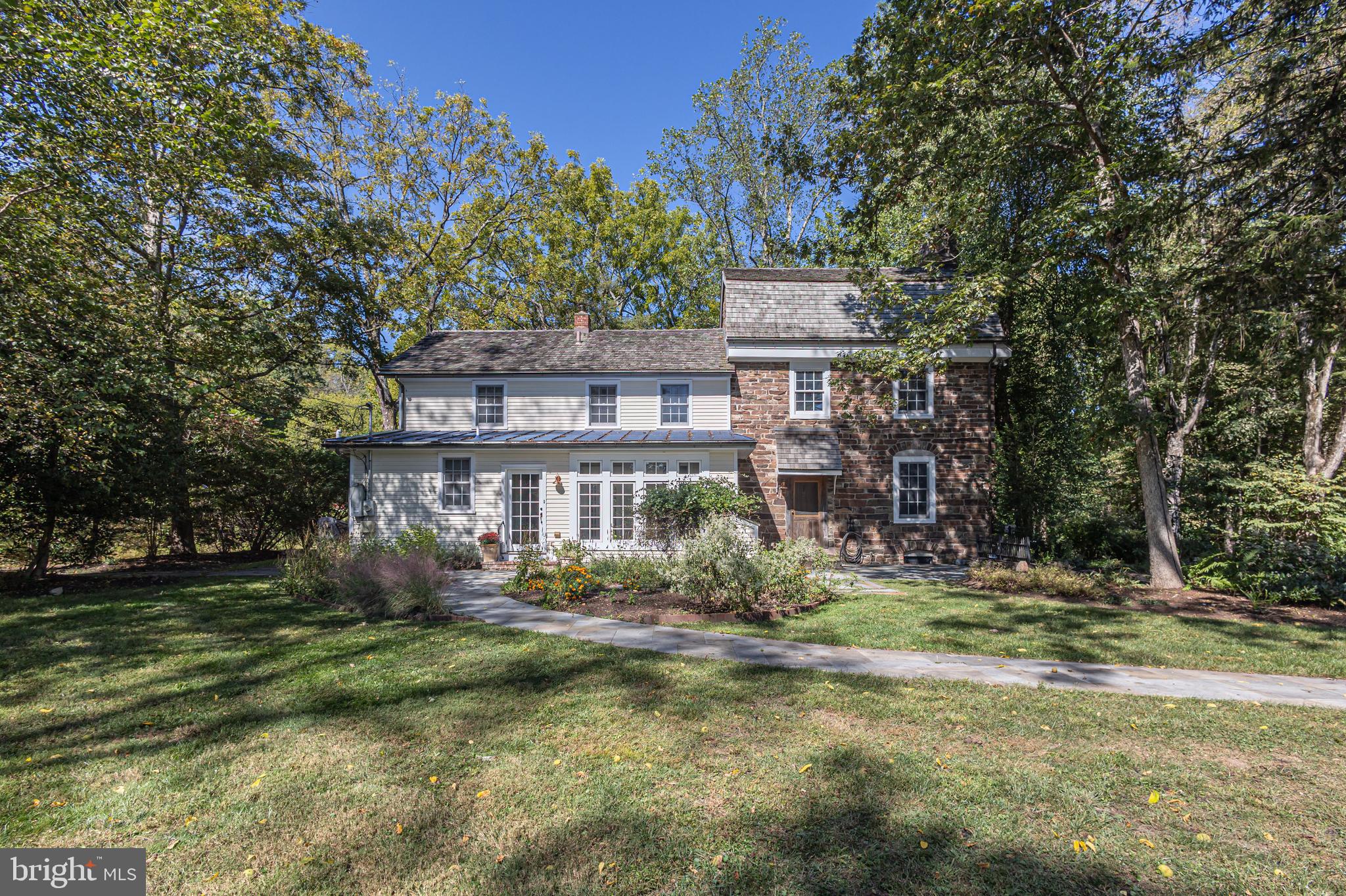 928 TAYLORSVILLE ROAD