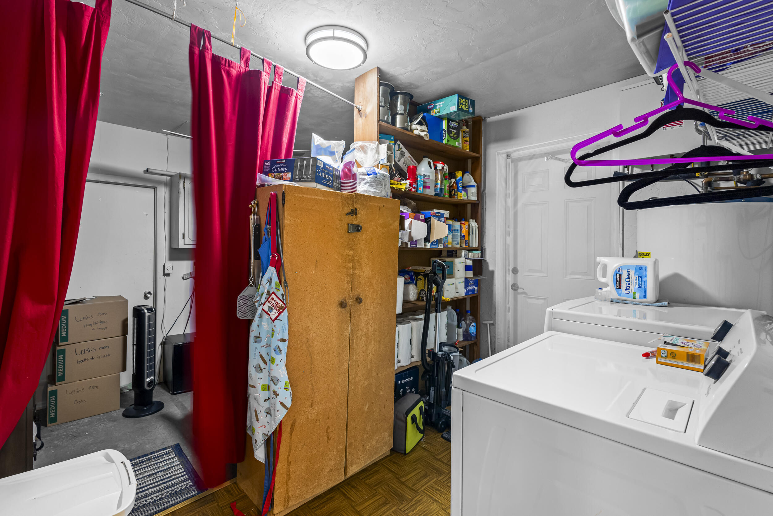 335 SW 34th Avenue