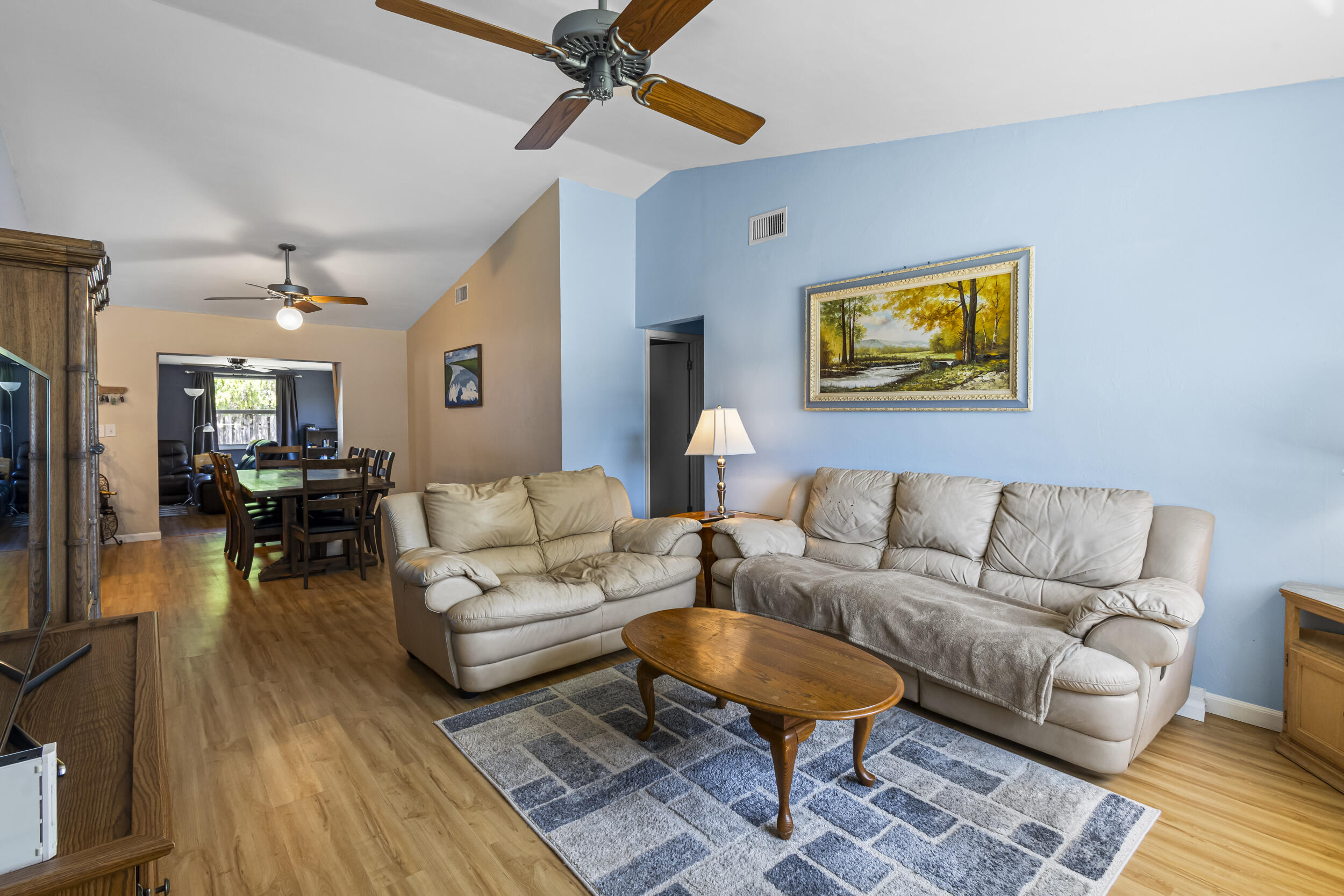 335 SW 34th Avenue