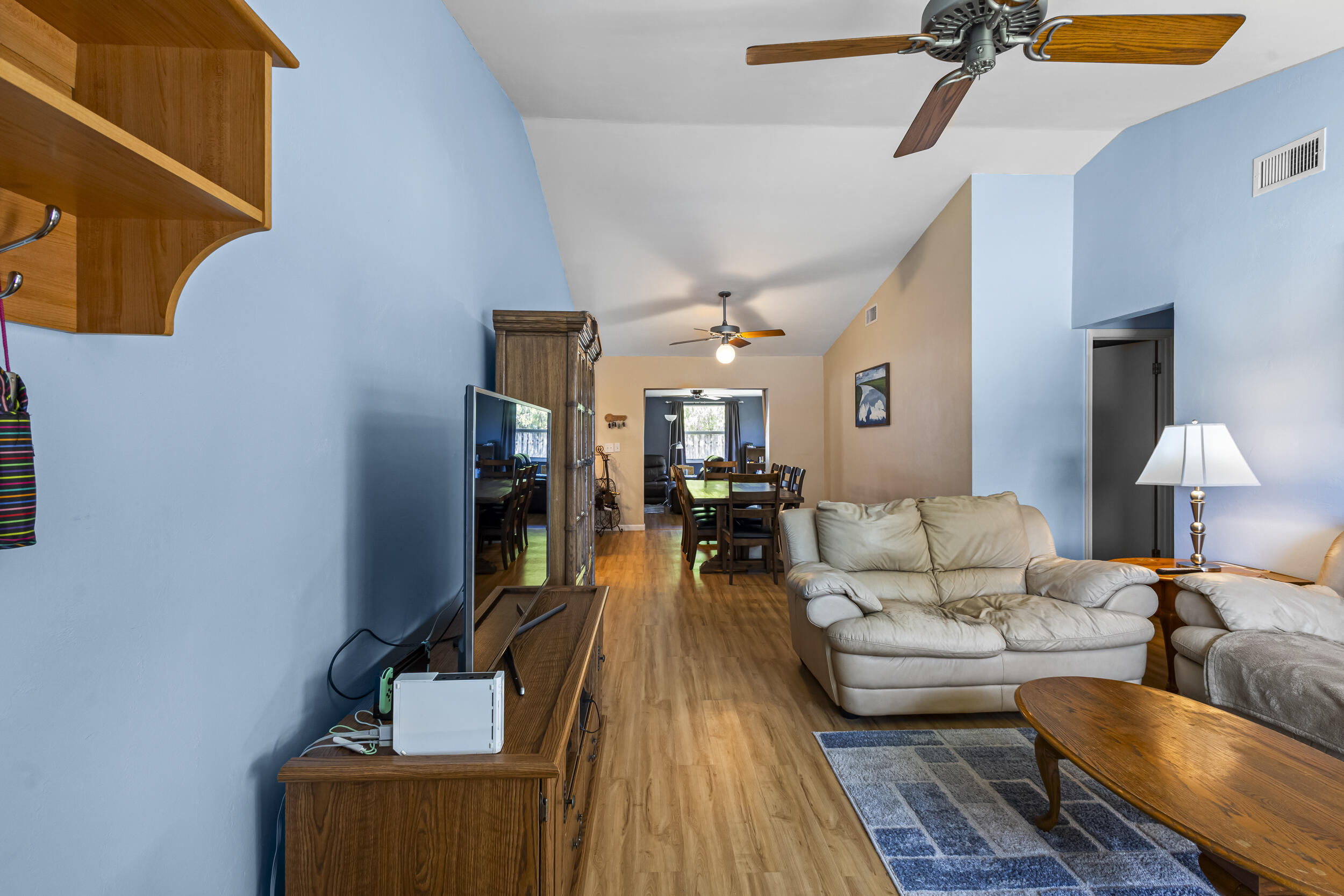 335 SW 34th Avenue