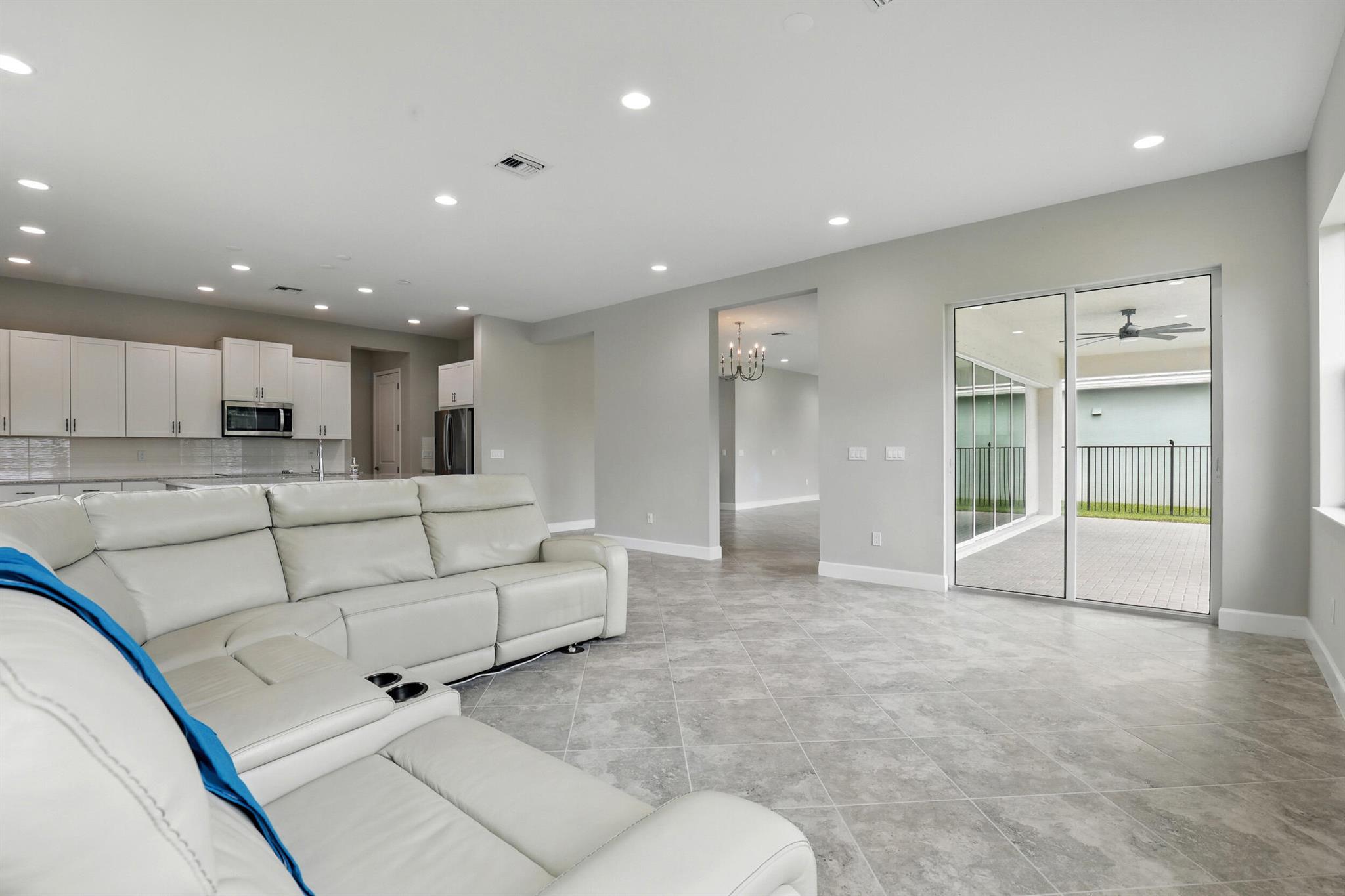 15816 Orchard Drive