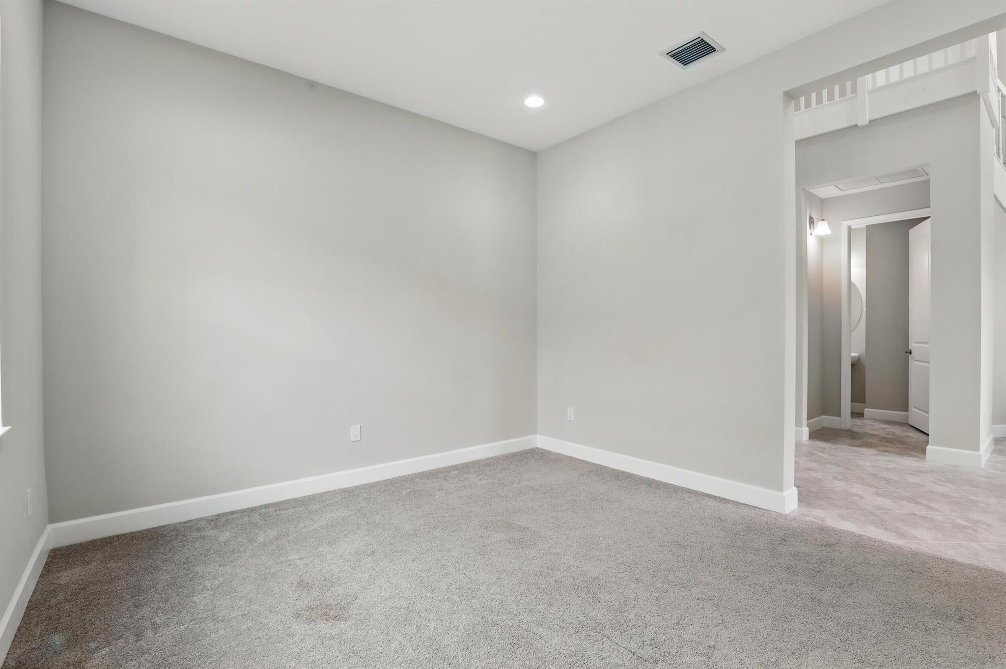 15816 Orchard Drive