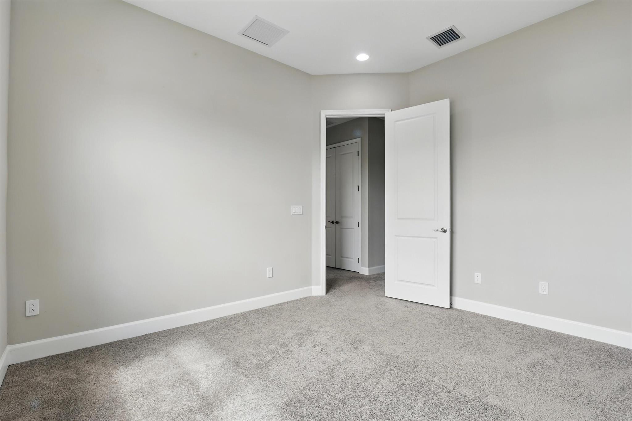 15816 Orchard Drive
