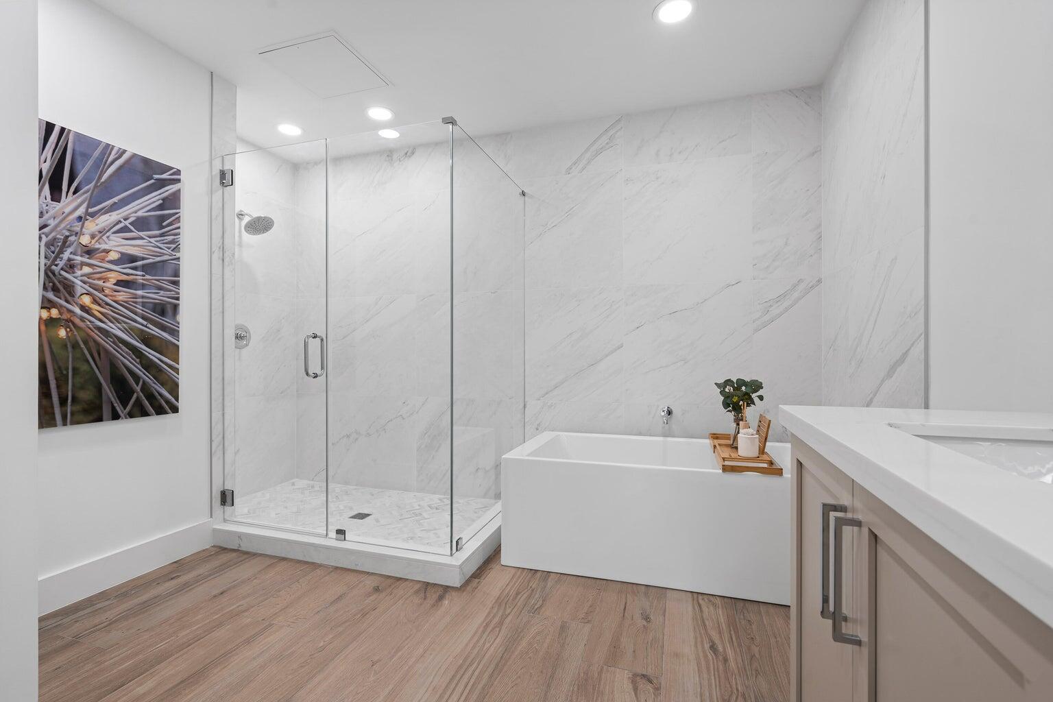 184 Lake Drive 4102