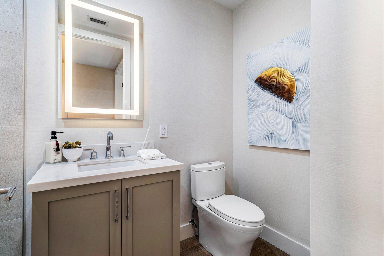 184 Lake Drive 3302