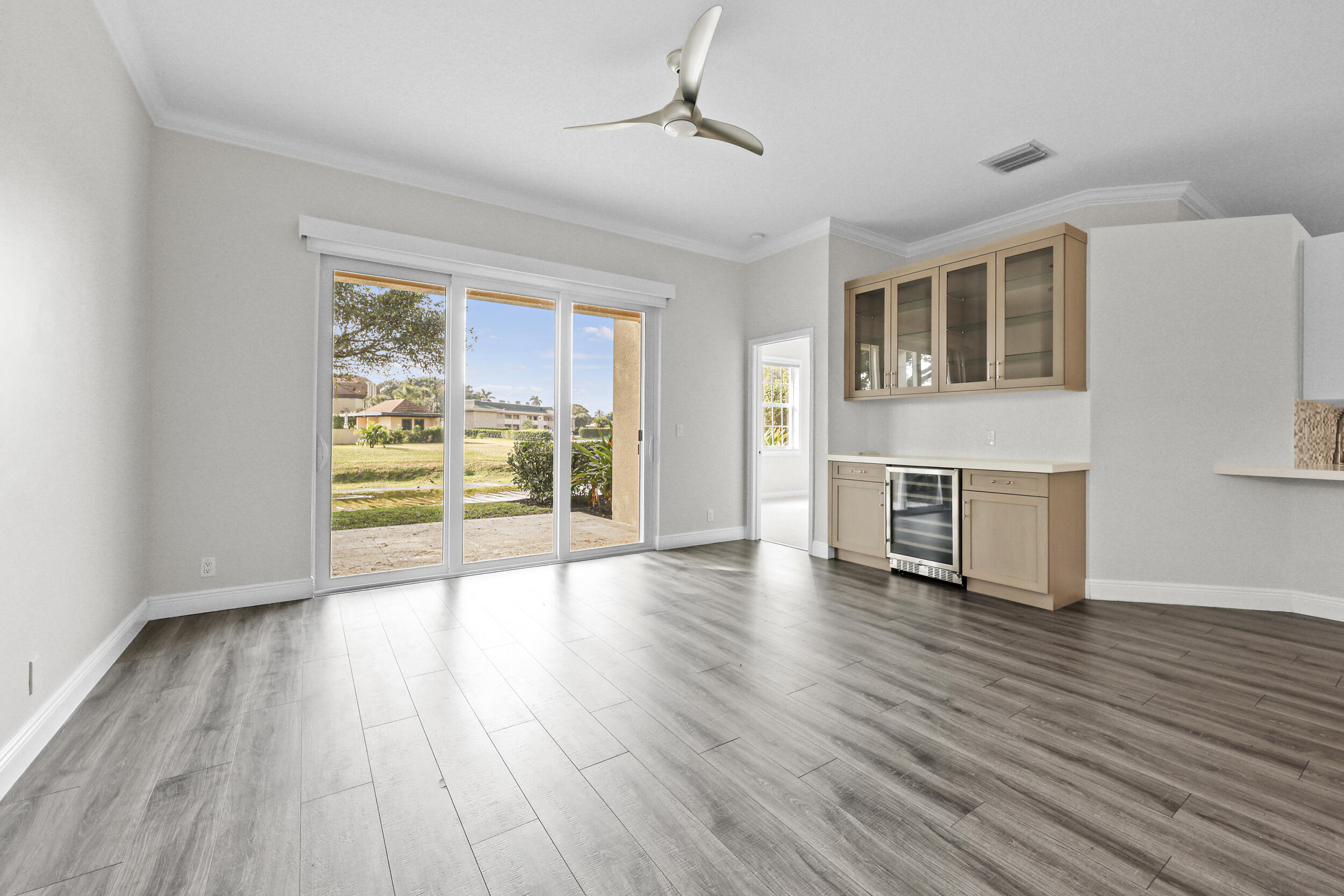 516 Commons Drive, Palm Beach Gardens